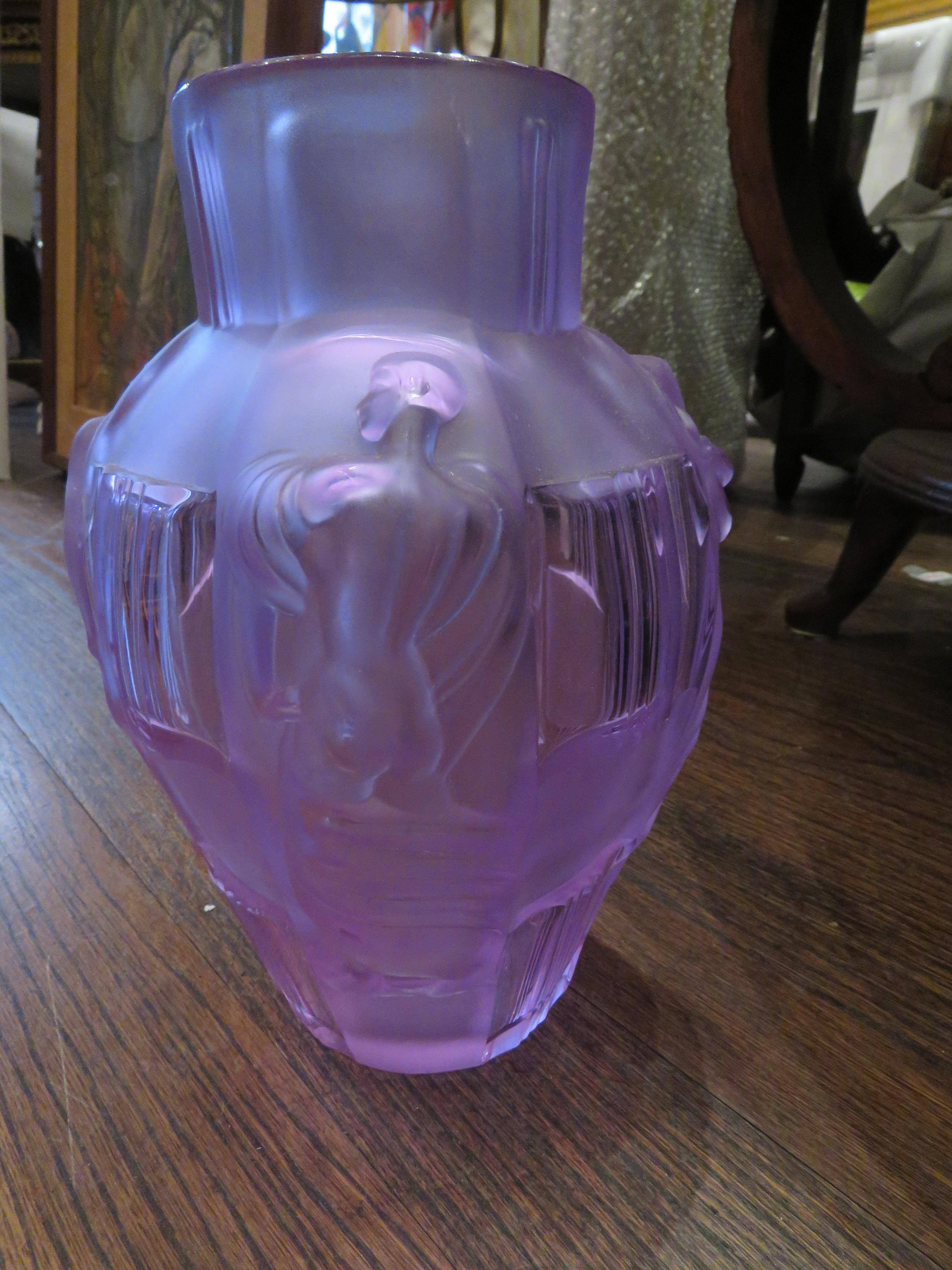 20th Century Rare Exquisite Estate Art Deco Four Seasons Amethyst Purple Frosted Glass Vase For Sale
