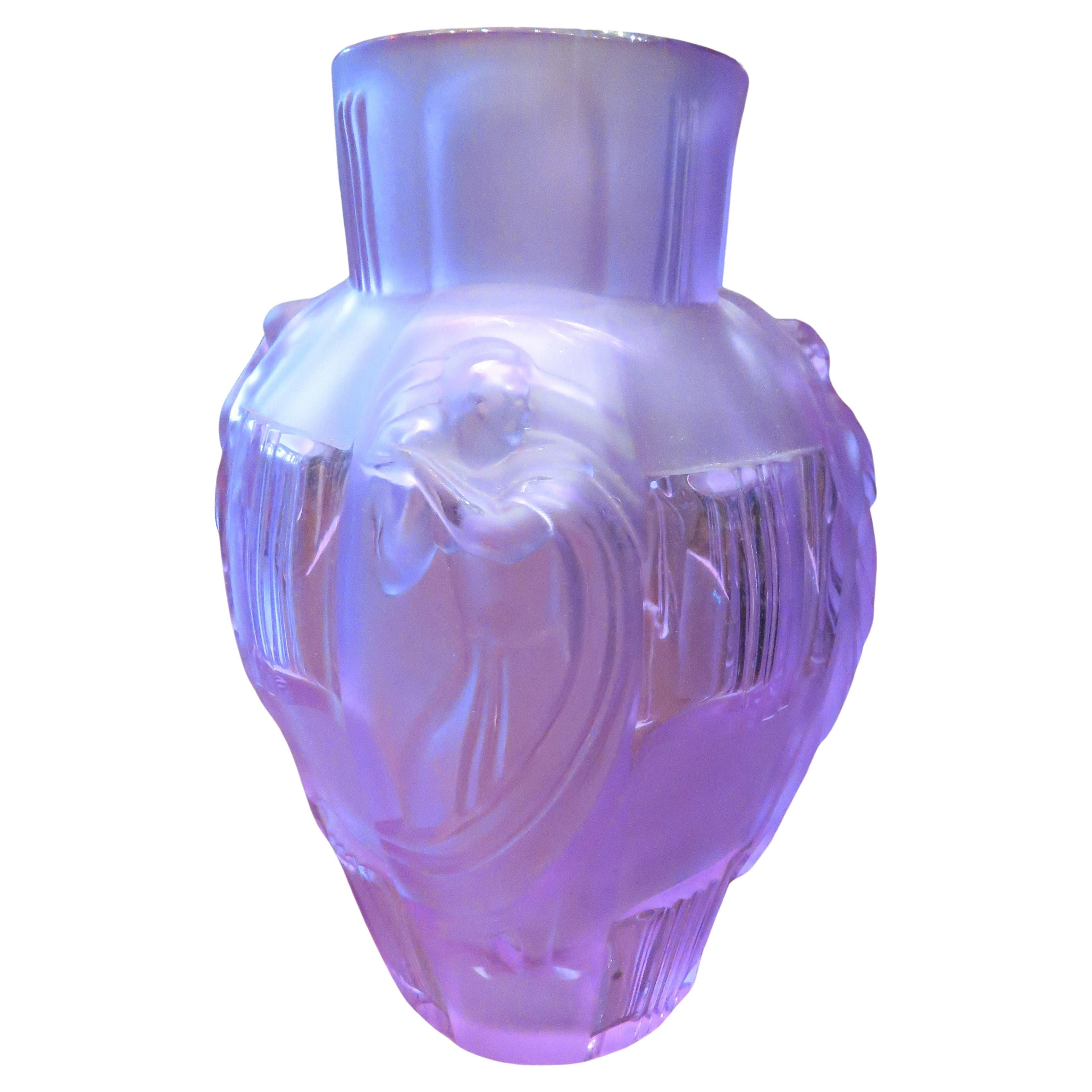 Rare Exquisite Estate Art Deco Four Seasons Amethyst Purple Frosted Glass Vase For Sale