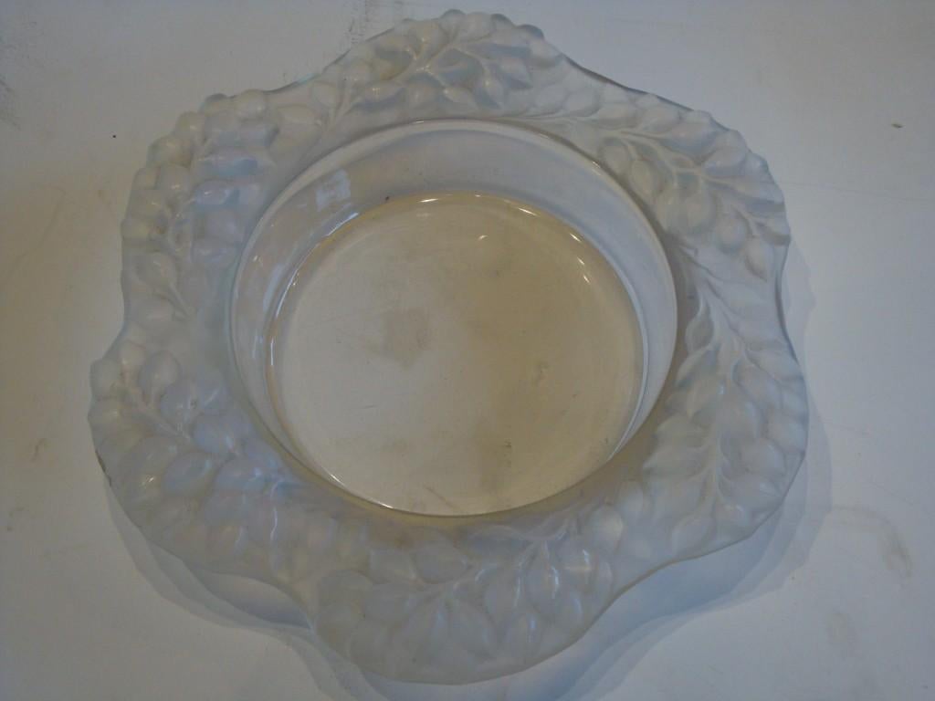 The Following Items we are offering is a Rare  LALIQUE Opalescent Bowl with Berries around Rim. Lovely Lalique vase is done in with a high relief pattern of Berries throughout the Rim. The pattern is enhanced with a beautiful light lilac patination