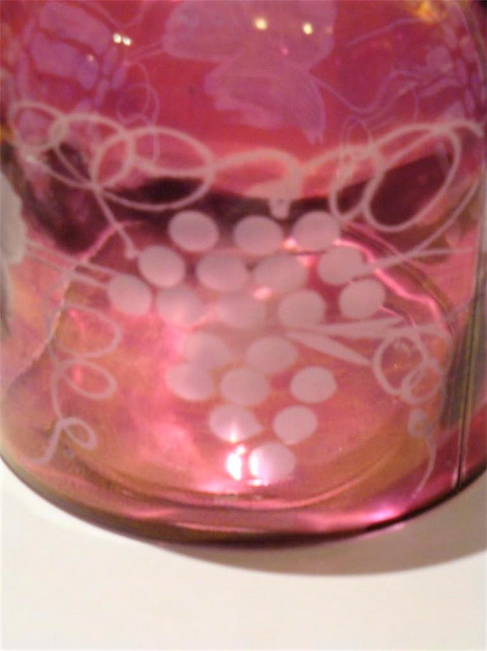 Rare Exquisite Paris French Cranberry Etched Glass Wine Cognac Whiskey Decanter For Sale 1