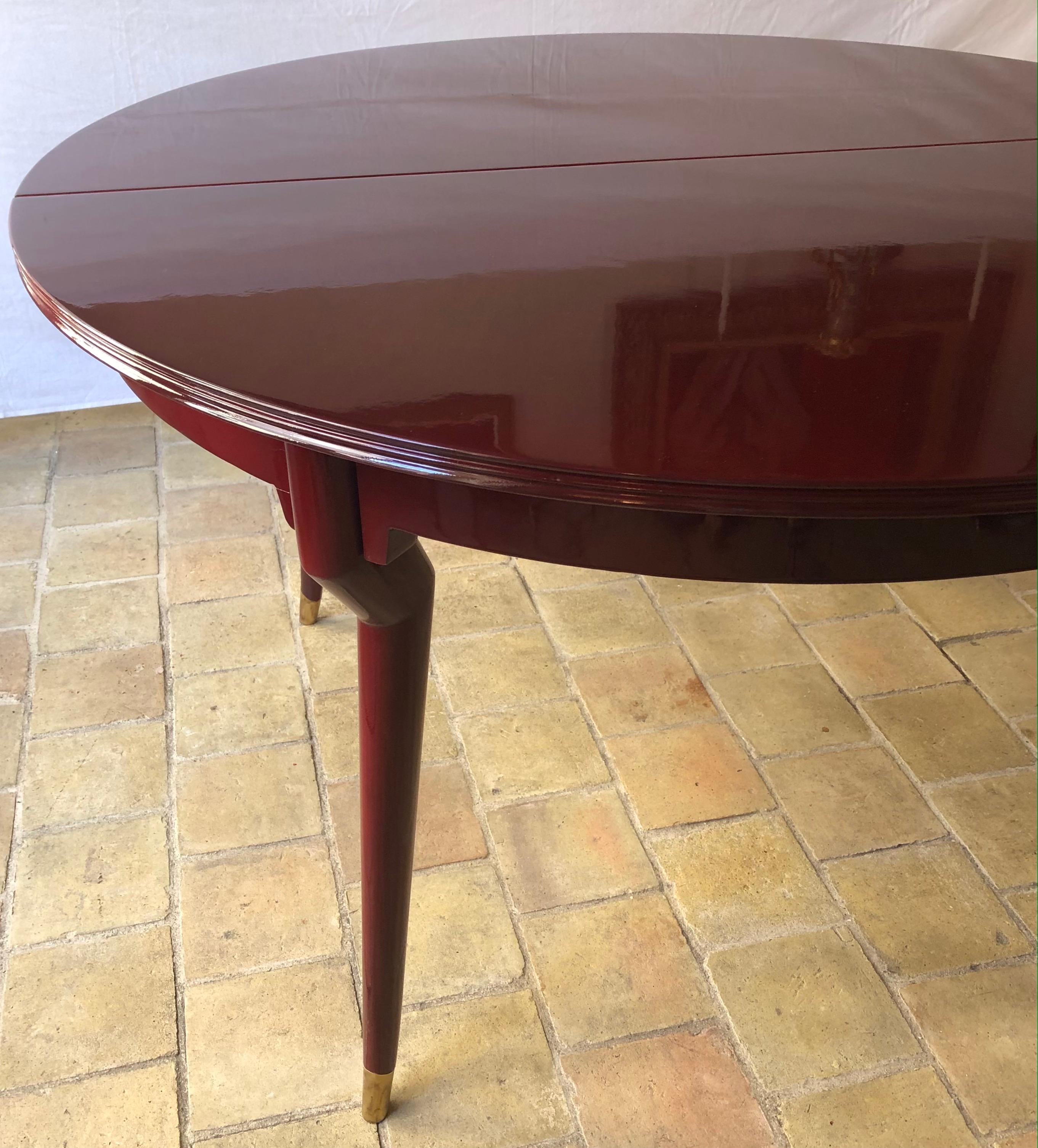 Varnished Gio Ponti Extendable Italian Dining Table 