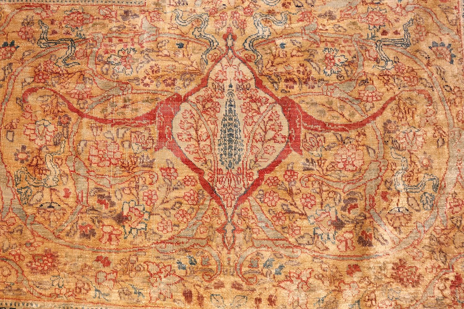 Antique Persian Silk Tabriz by Haji Jalili. 15 ft 8 in x 24 ft 6 in For Sale 6