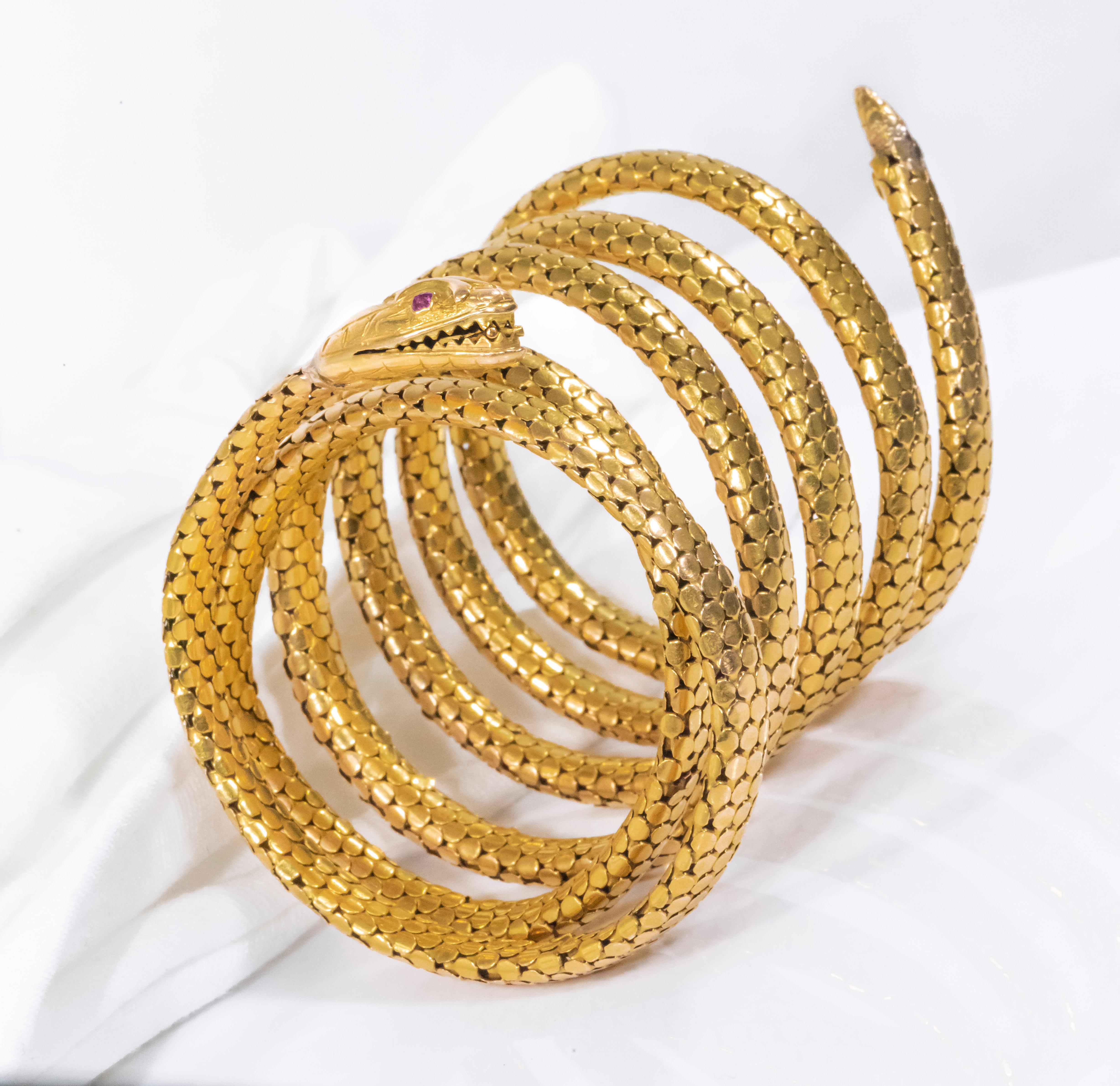 Late Victorian Rare Extra Long 7 Coil French 1880s Victorian 18kt Gold Anaconda Snake Bracelet