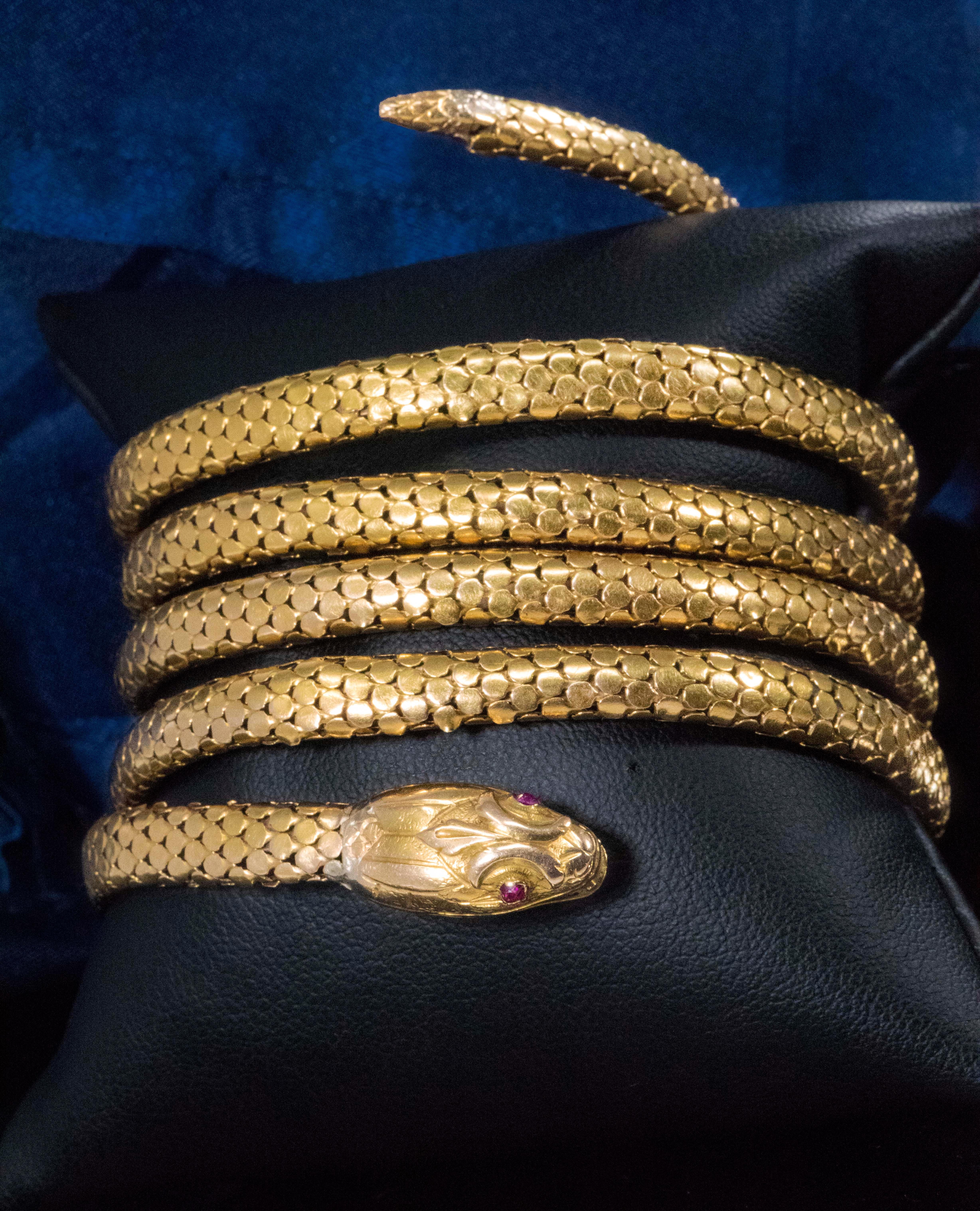 Rare Extra Long 7 Coil French 1880s Victorian 18kt Gold Anaconda Snake Bracelet 4