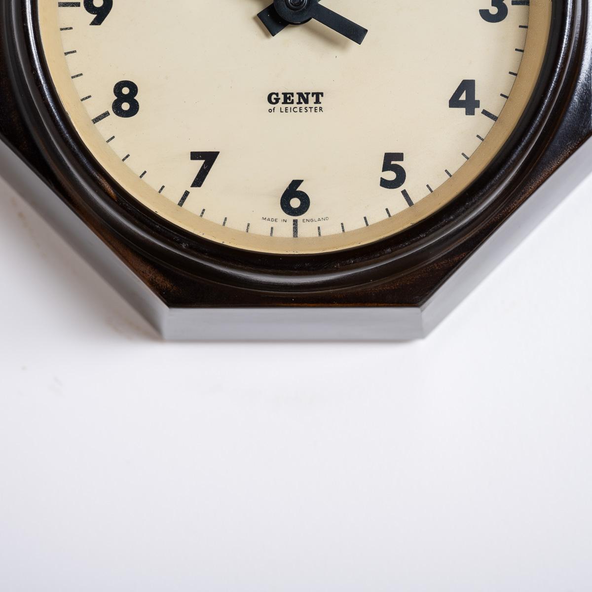 Rare Extra Small Octagonal Bakelite Wall Clock by Gent of Leicester For Sale 5