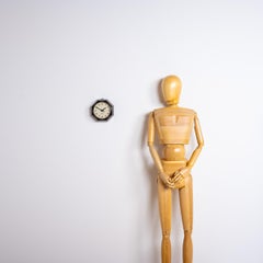 Raro reloj de pared octogonal de baquelita extrapequeño de Gents of Leicester