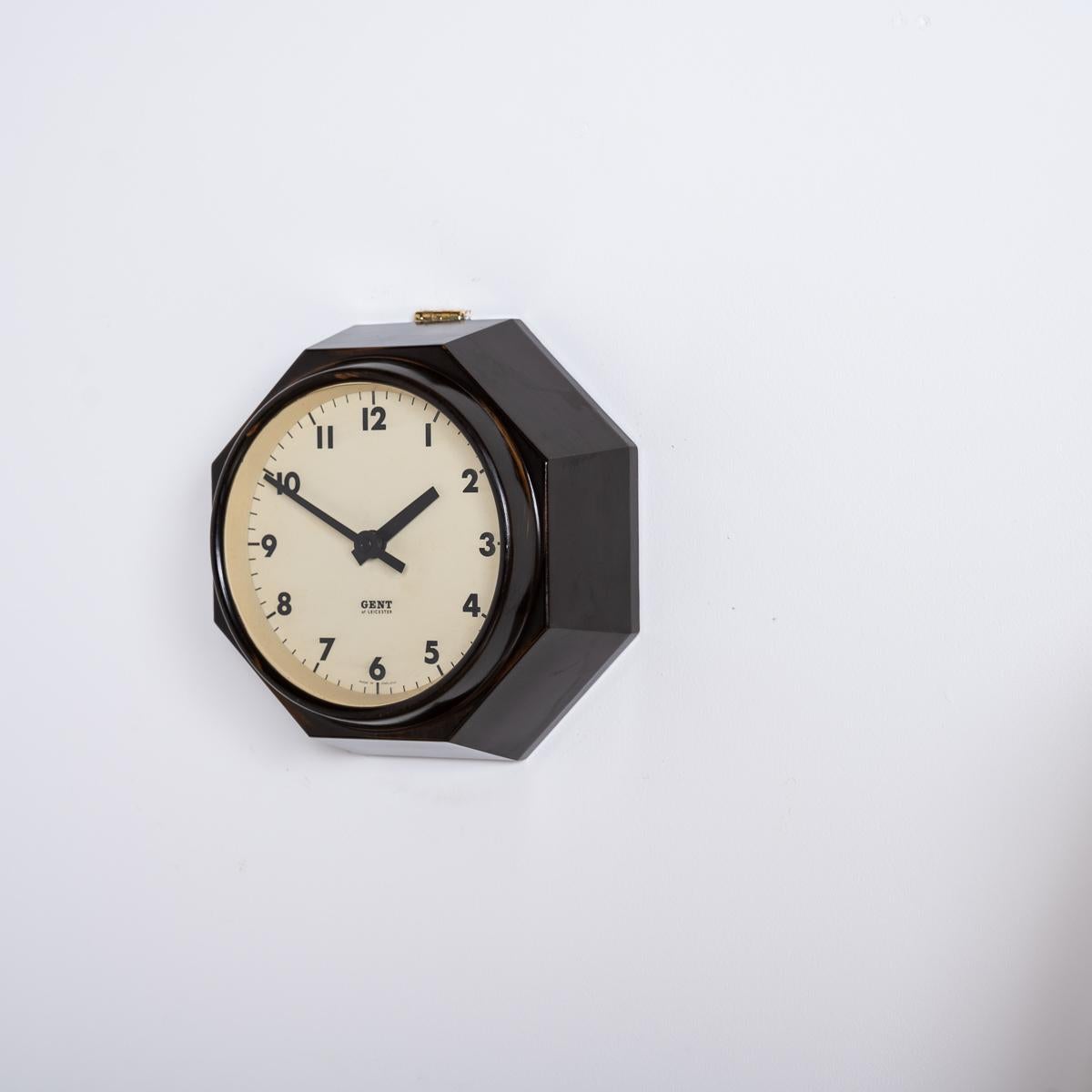 Rare Extra Small Octagonal Bakelite Wall Clock by Gent of Leicester For Sale 2