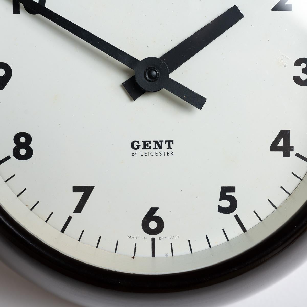 Mid-20th Century Rare Extra Small Vintage Bakelite Wall Clock by Gent of Leicester - IG221303C