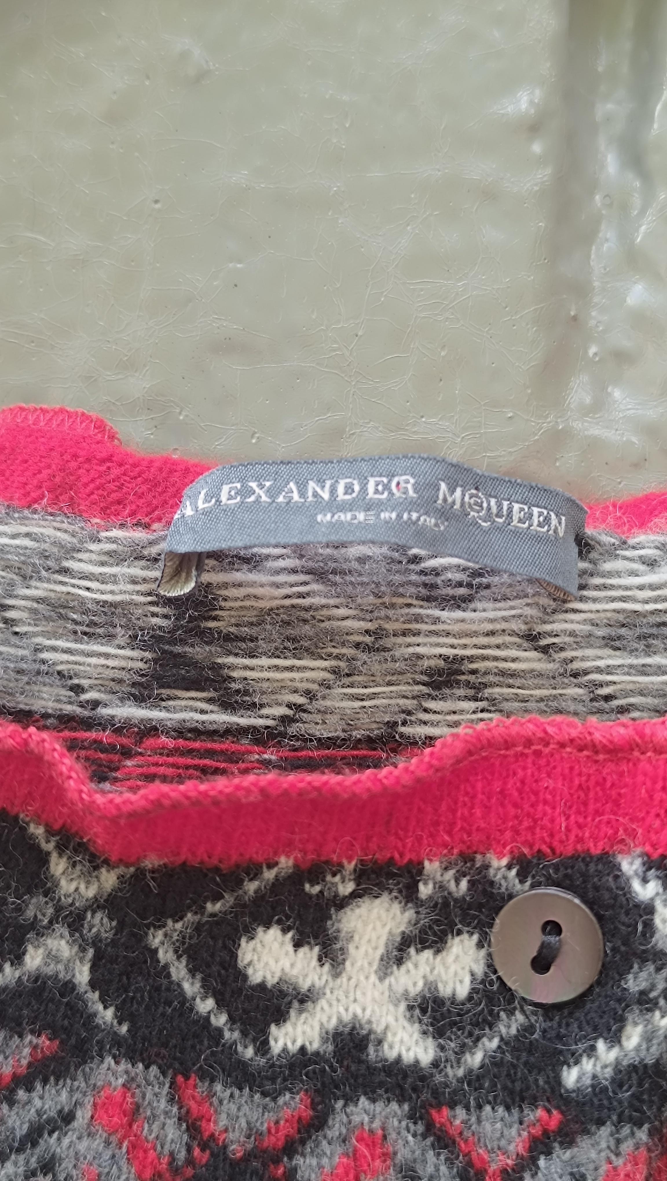 Rare F/W 2005 Alexander McQueen Pull / cardigan en laine bouillie Isle Of You en vente 12