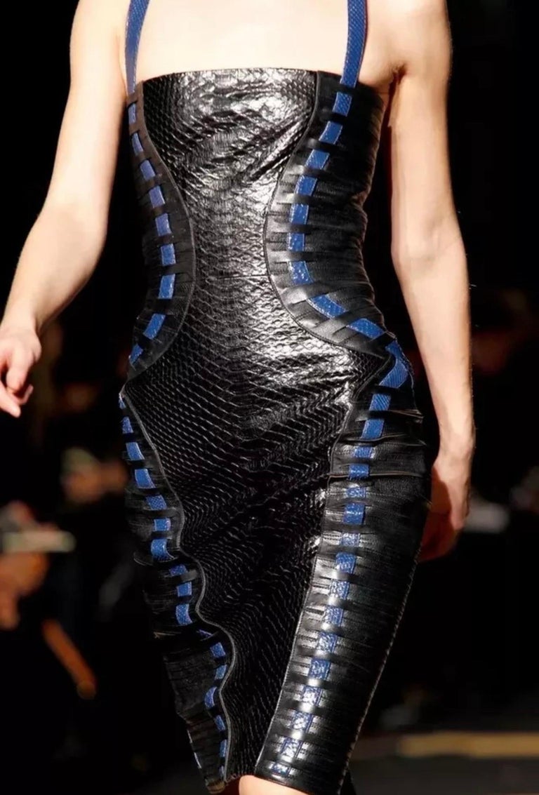 Rare F/W 2011 Look #35 Versace Black Snakeskin Leather Dress Size 42