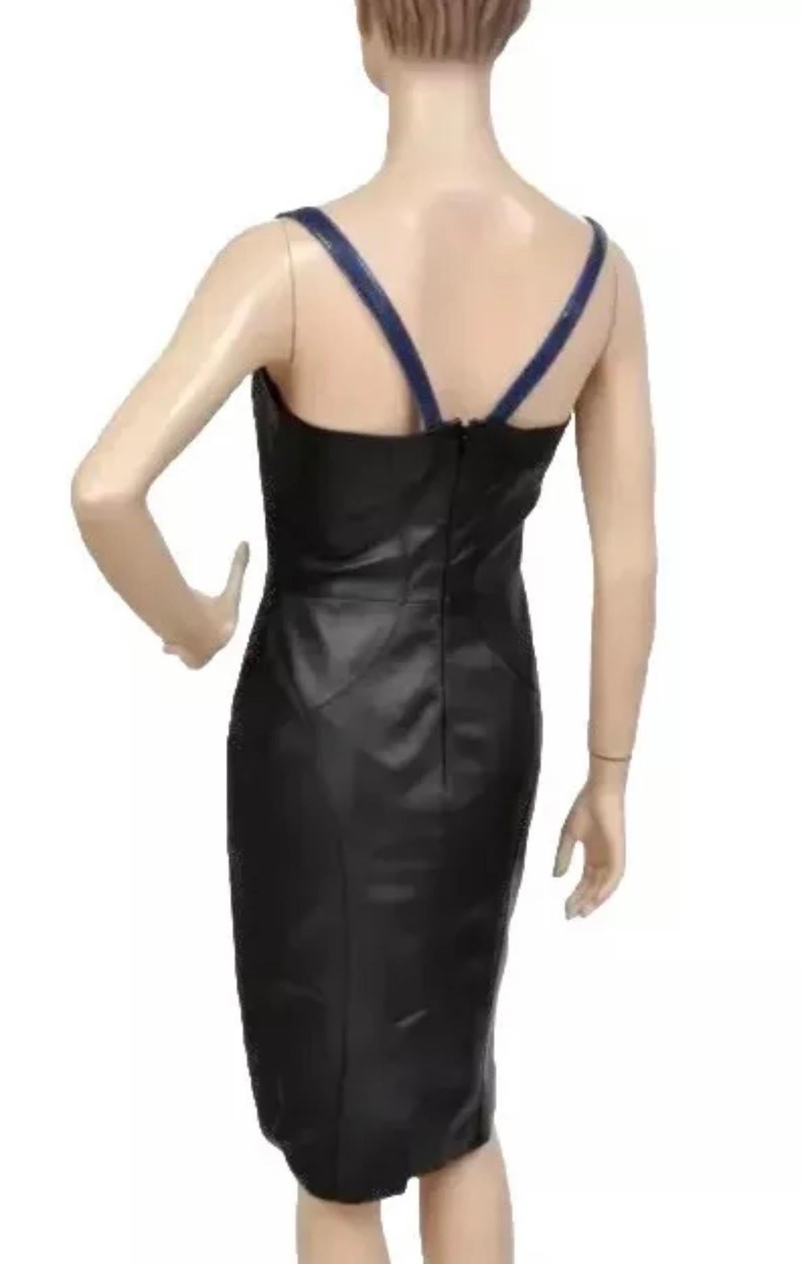 Rare F/W 2011 Look #35 Versace Black Snakeskin Leather Dress Size 42 For Sale 3