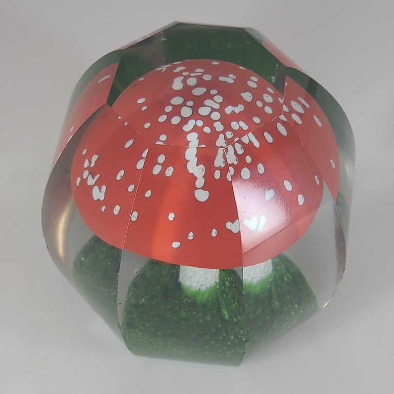 Rare Faceted Bohemian Amanita Muscaria Glass Paperweight For Sale 6