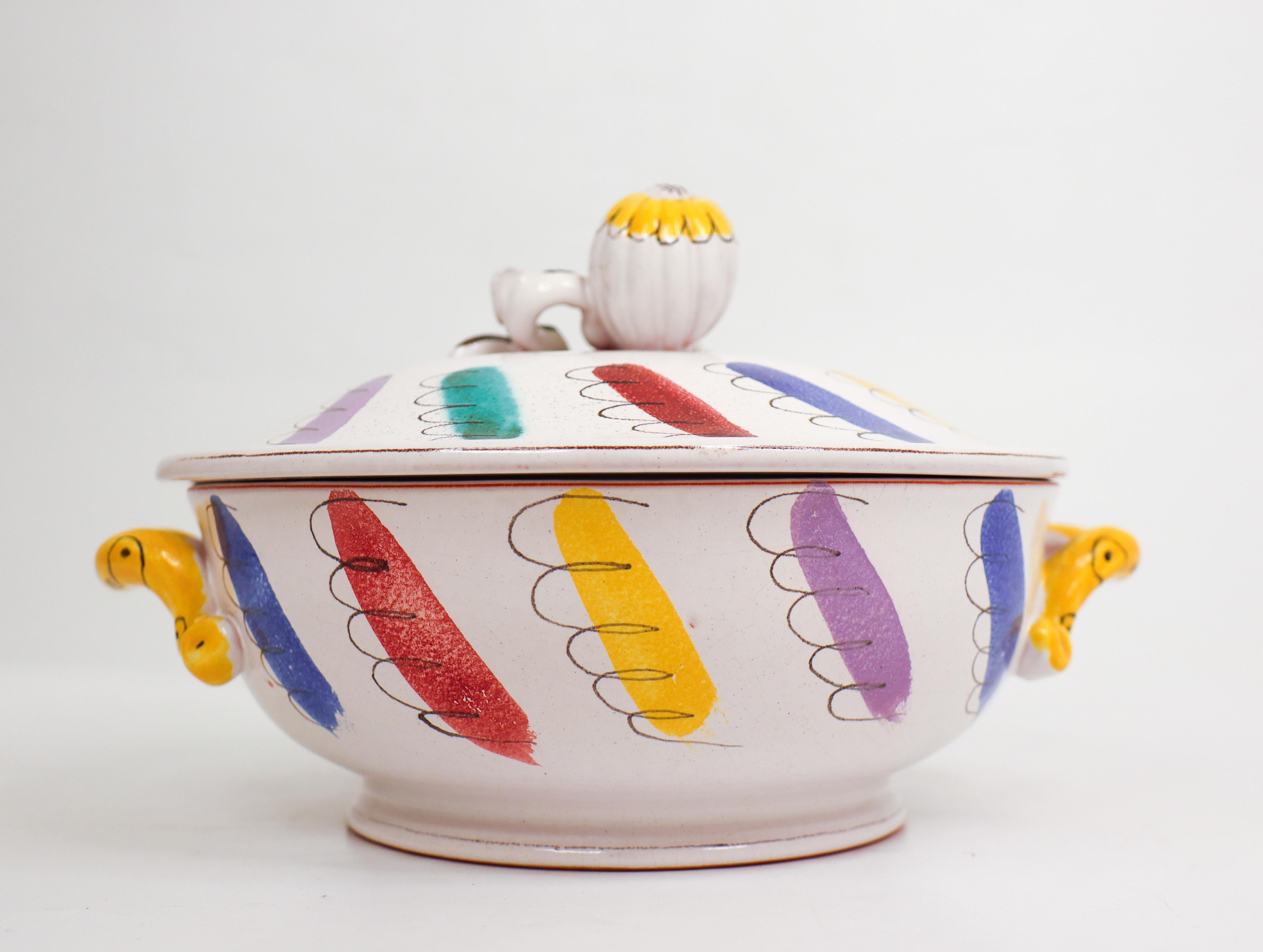 Rare Faience Lidded Bowl / Tureen - Urzula Printz- Gustavsberg 1950s In Good Condition For Sale In Stockholm, SE