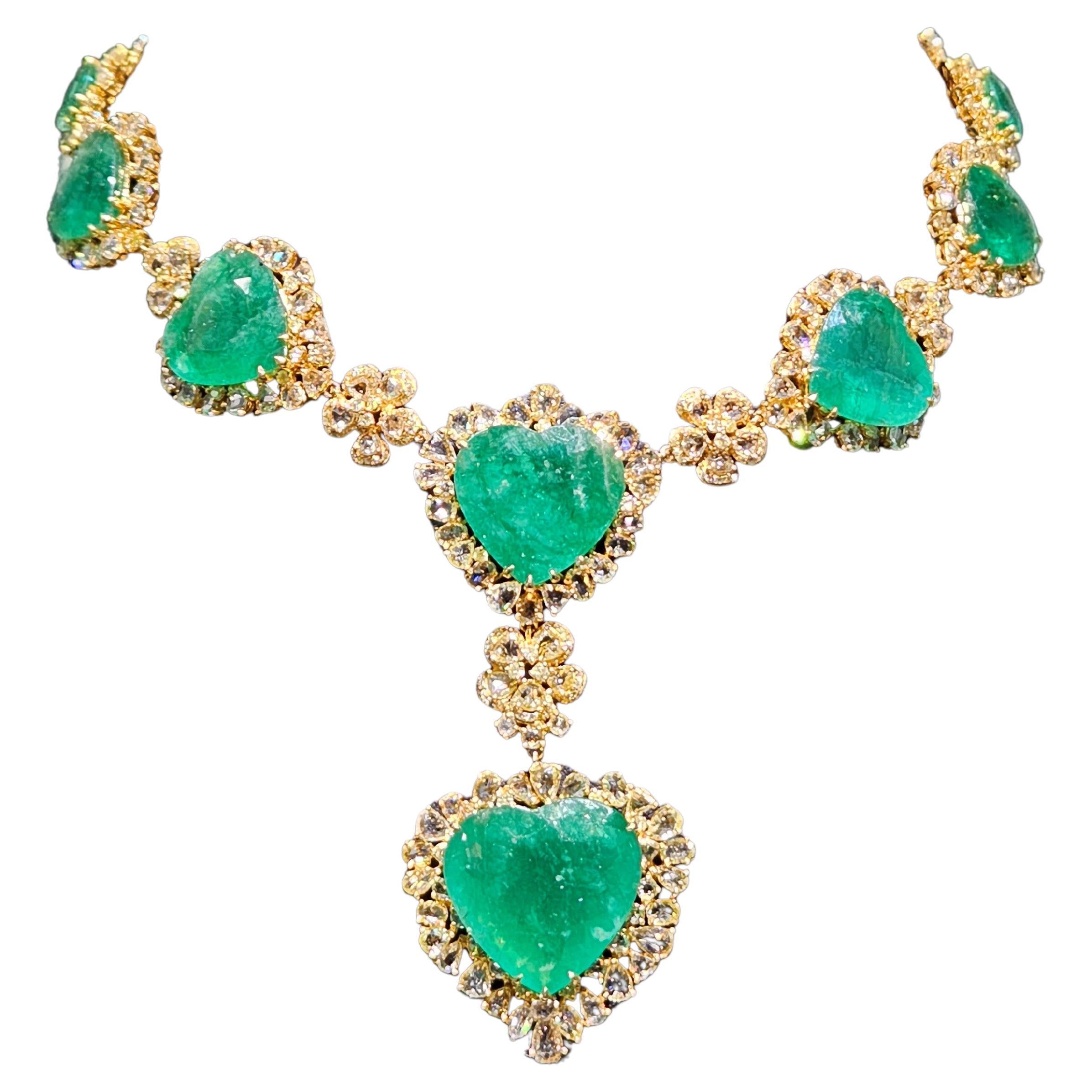 Rare Fancy 18KT Gorgeous 140 Carat Heart Emerald Yellow Diamond Drop Necklace For Sale