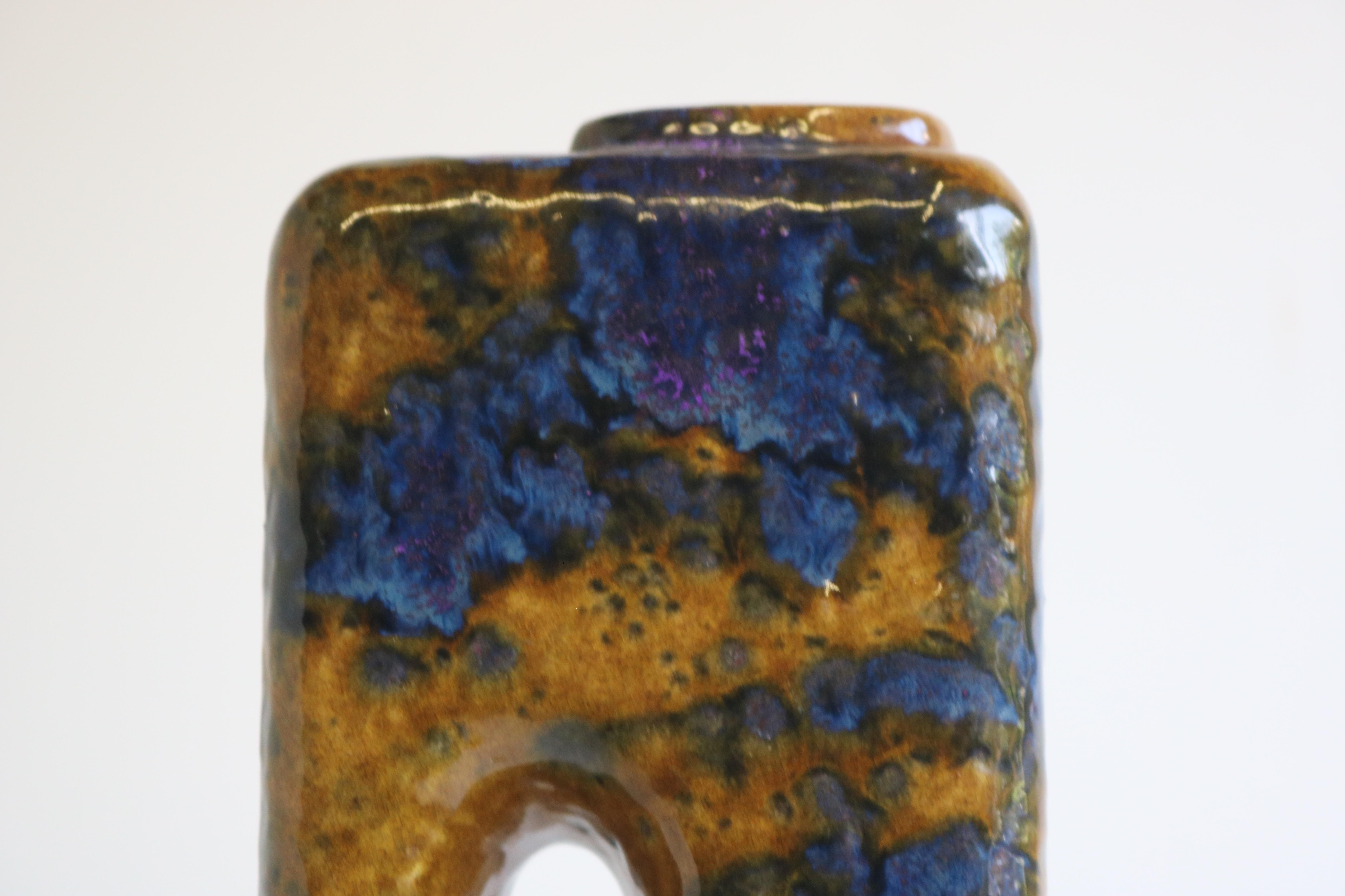 Rare vase de cheminée en lave grasse de Marei Keramik 1970 poterie d'art Allemagne de l'Ouest design en vente 3