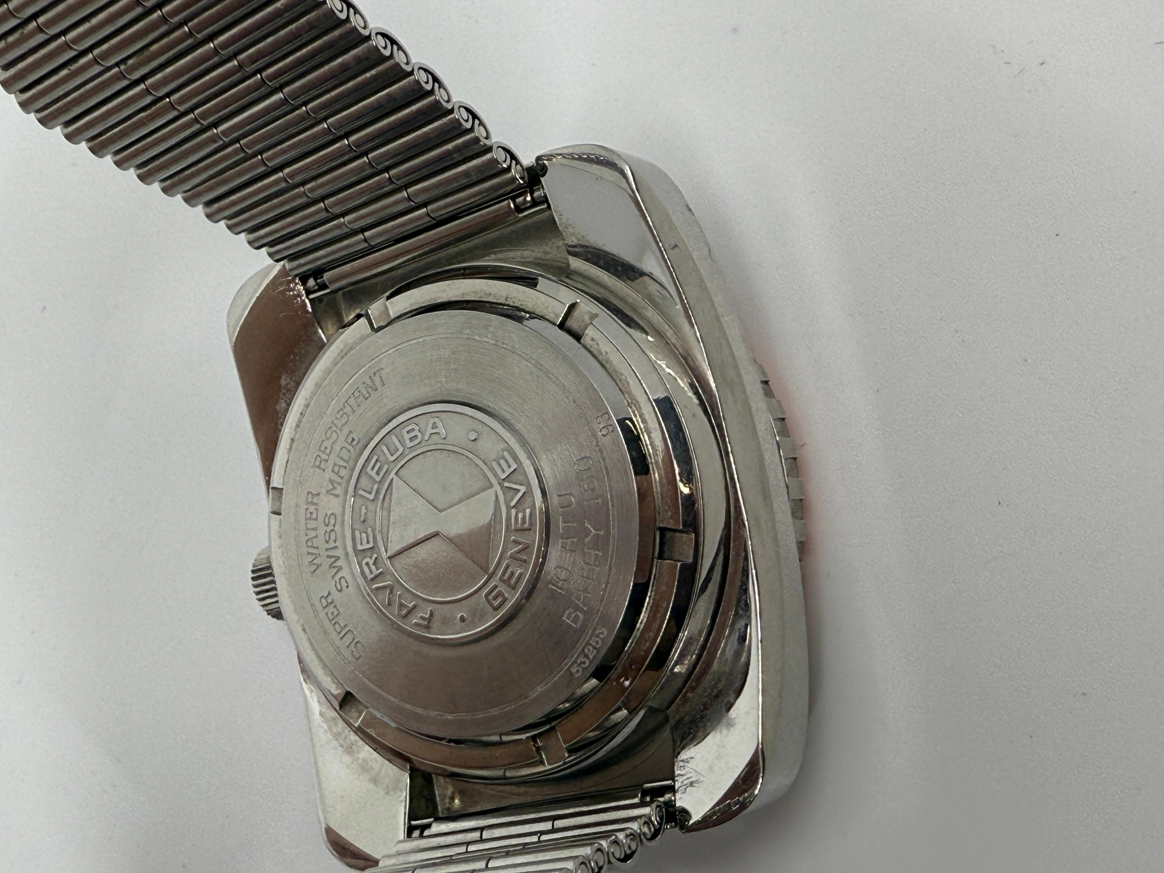 Rare montre de plongée Favre Leuba Bathy 160 US Divers Aqualung avec cadran et lunette orange en vente 3