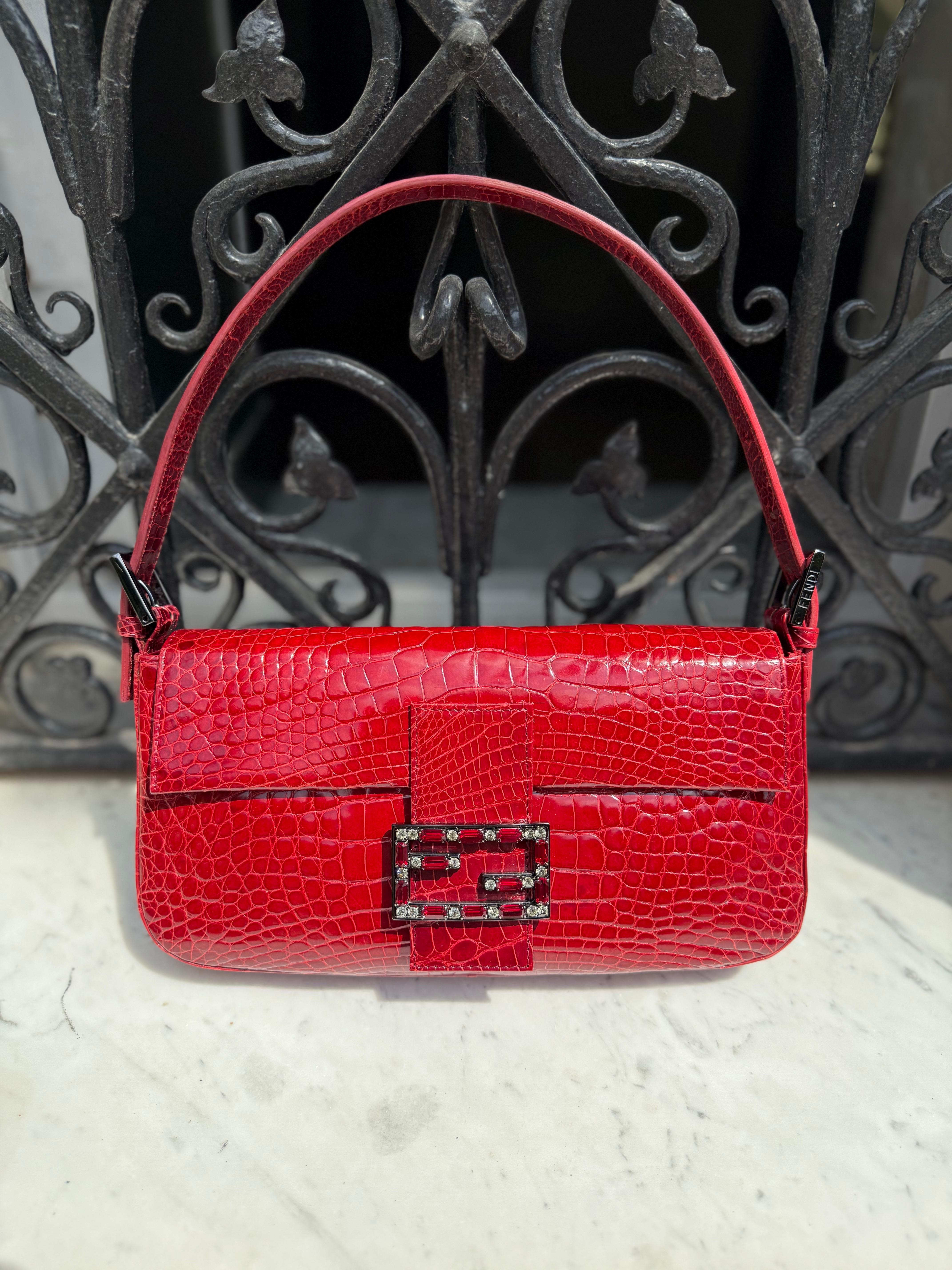 Rare sac baguette vintage iconique en peau de crocodile de Fendi en vente 1