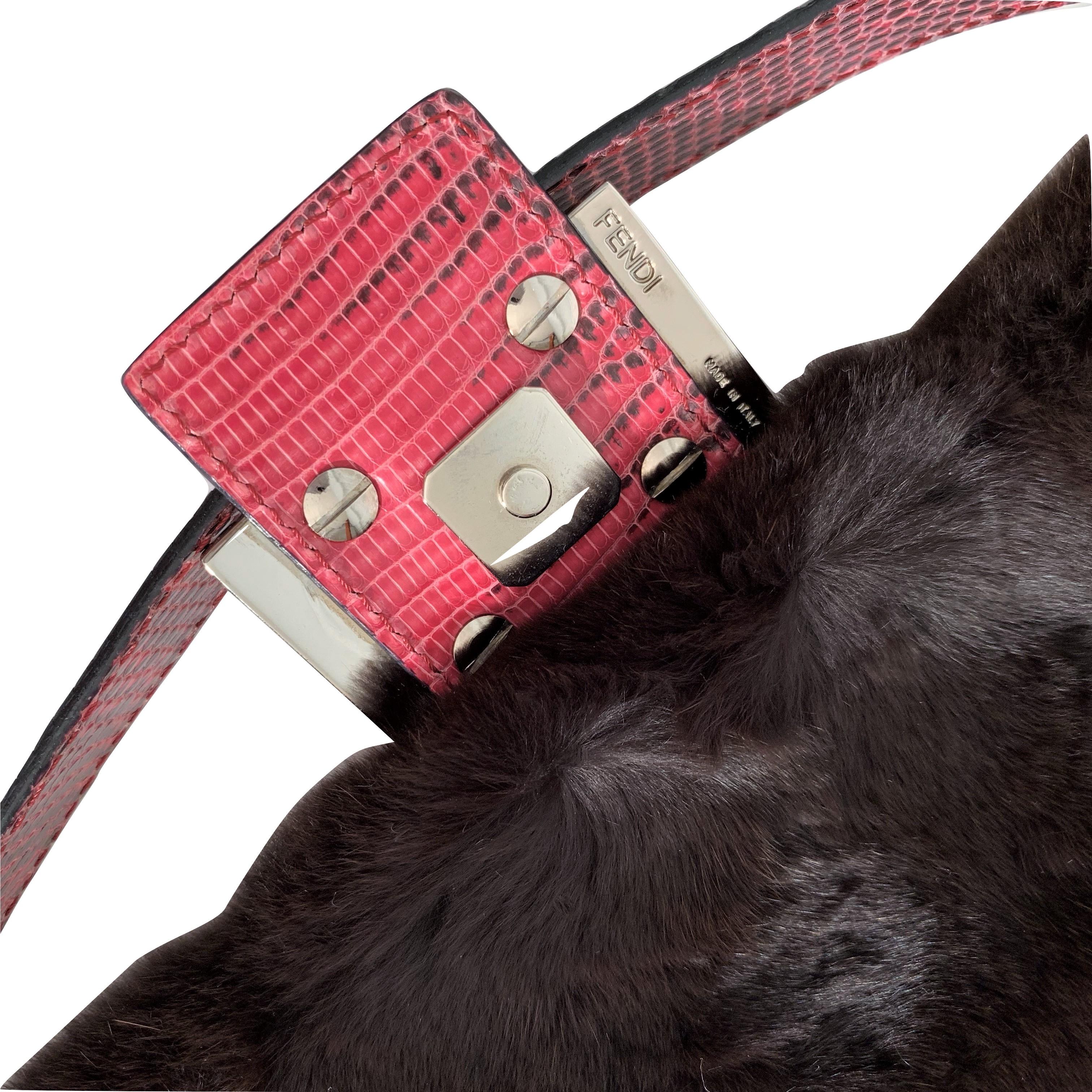Women's New Rare Vintage Fendi Fur Beaded Lizard Chocolate Baguette Bag