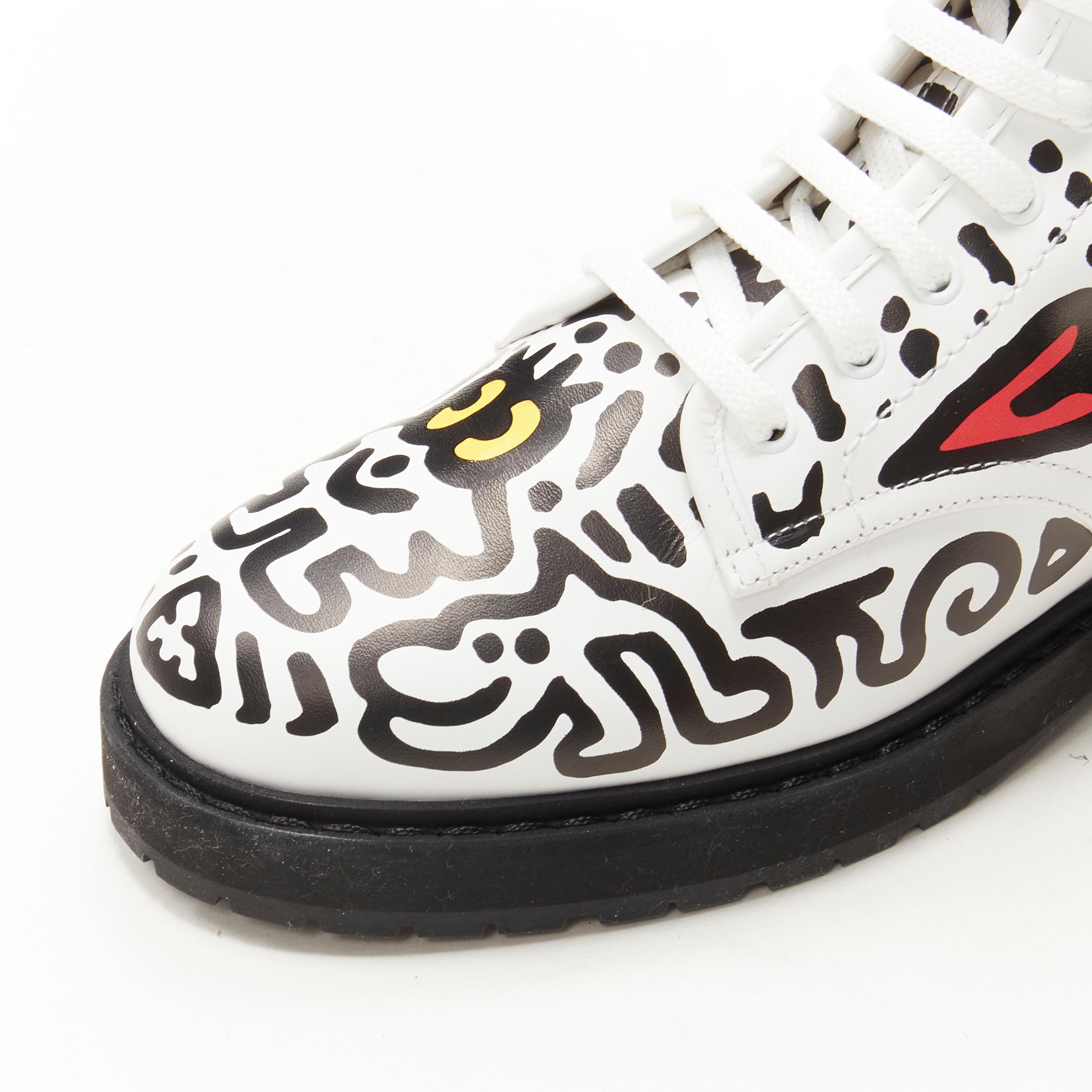 rare FENDI MR DOODLE white logo graffiti print laced combat ankle boot EU36 For Sale 1