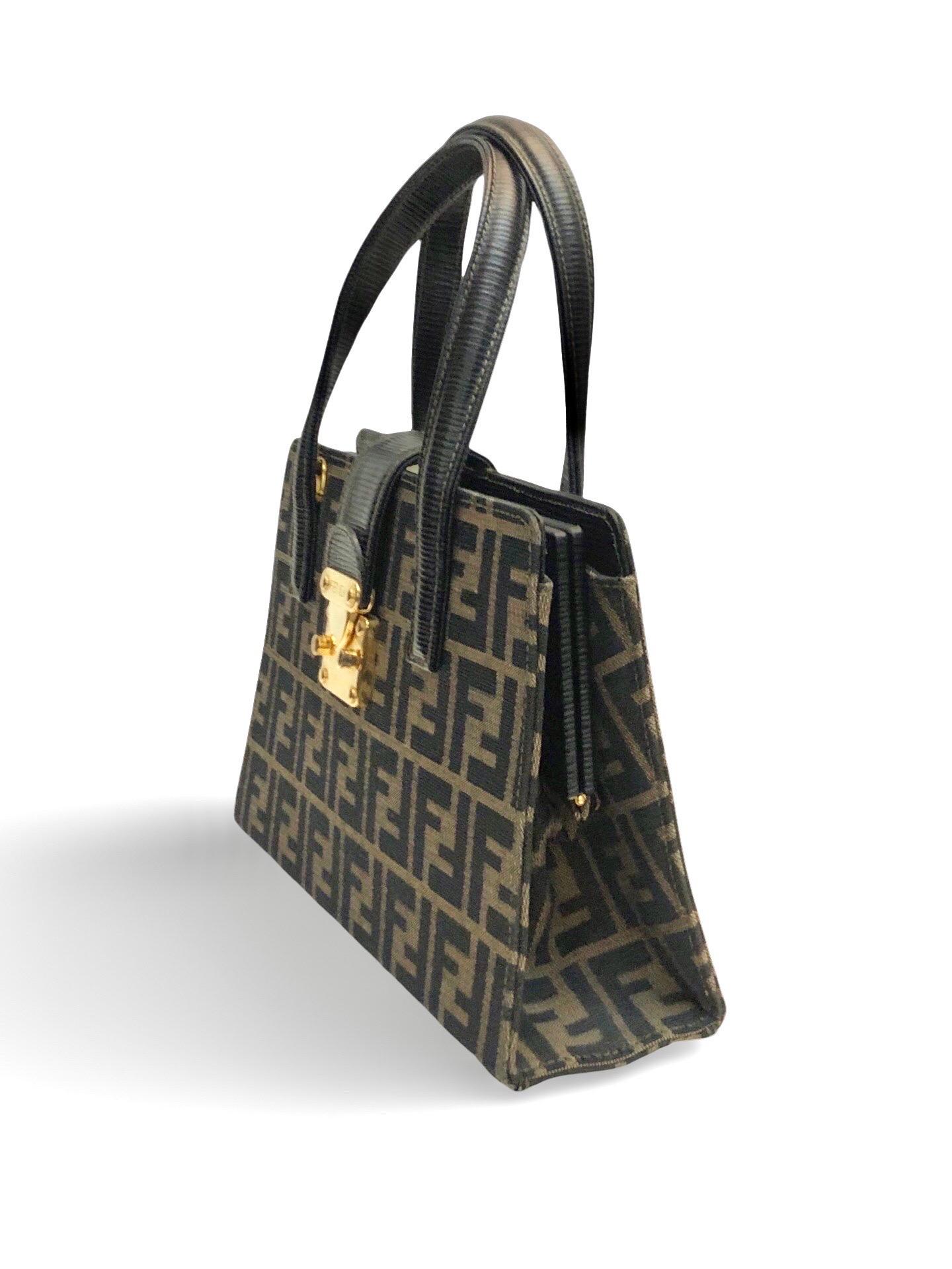 Rare Fendi Zucca Print Canvas Leather Handle Handbag In Excellent Condition For Sale In Sheung Wan, HK