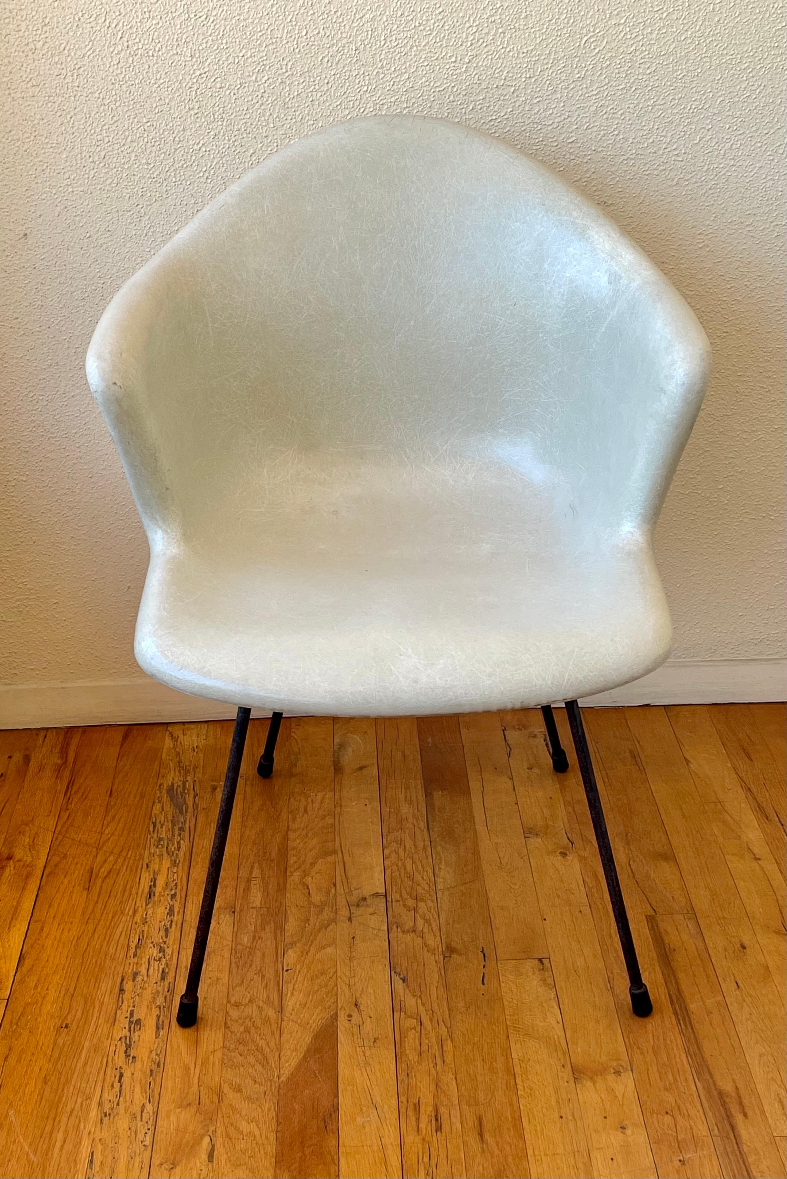 Mid-Century Modern Rare Fiberglass Armchair Designed by Lawrence Peabody with Iron Base