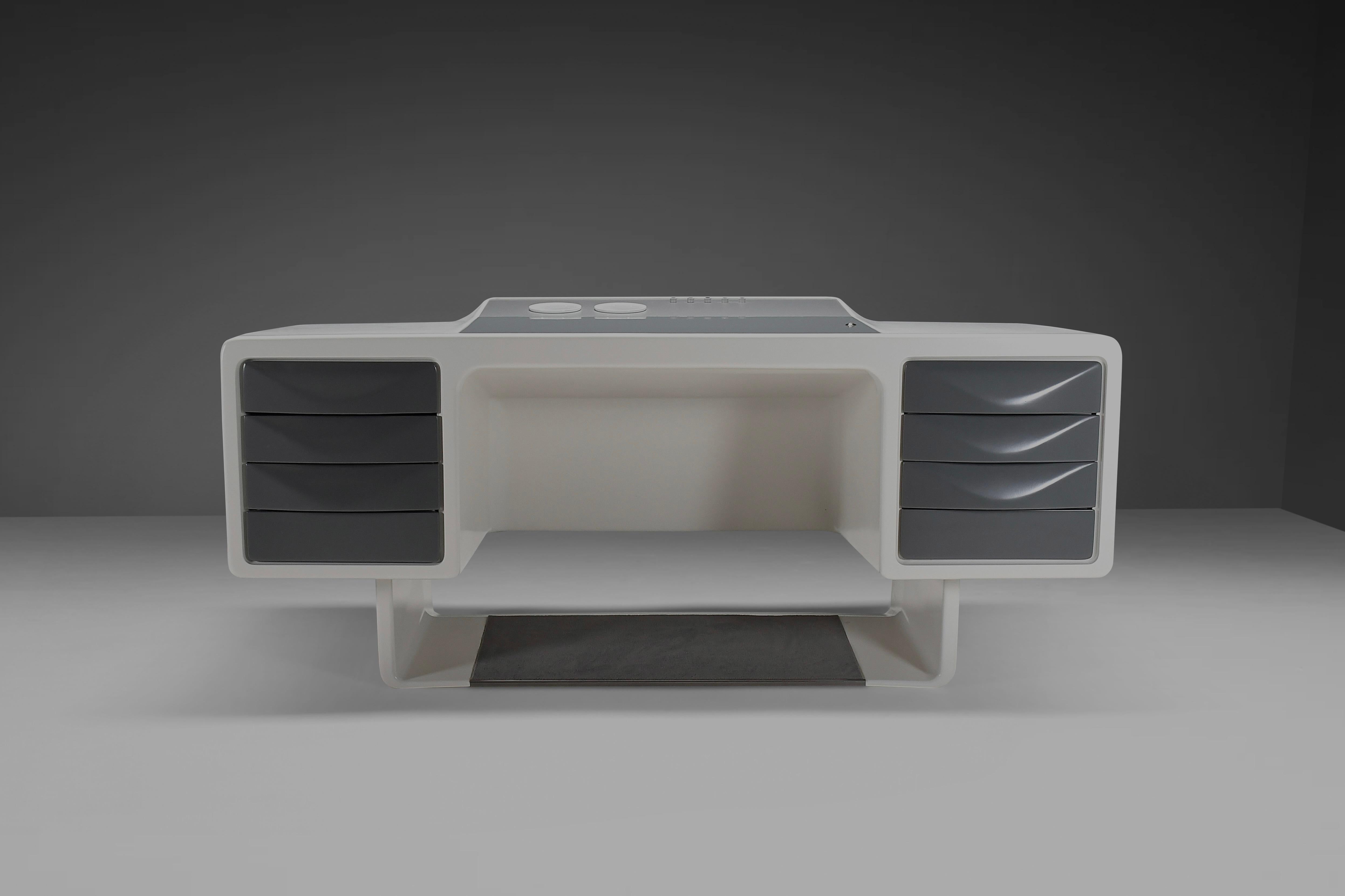 German Rare Fiberglass Directors Desk by Ernest Igl for Wilhelm Werndl, 1970s For Sale