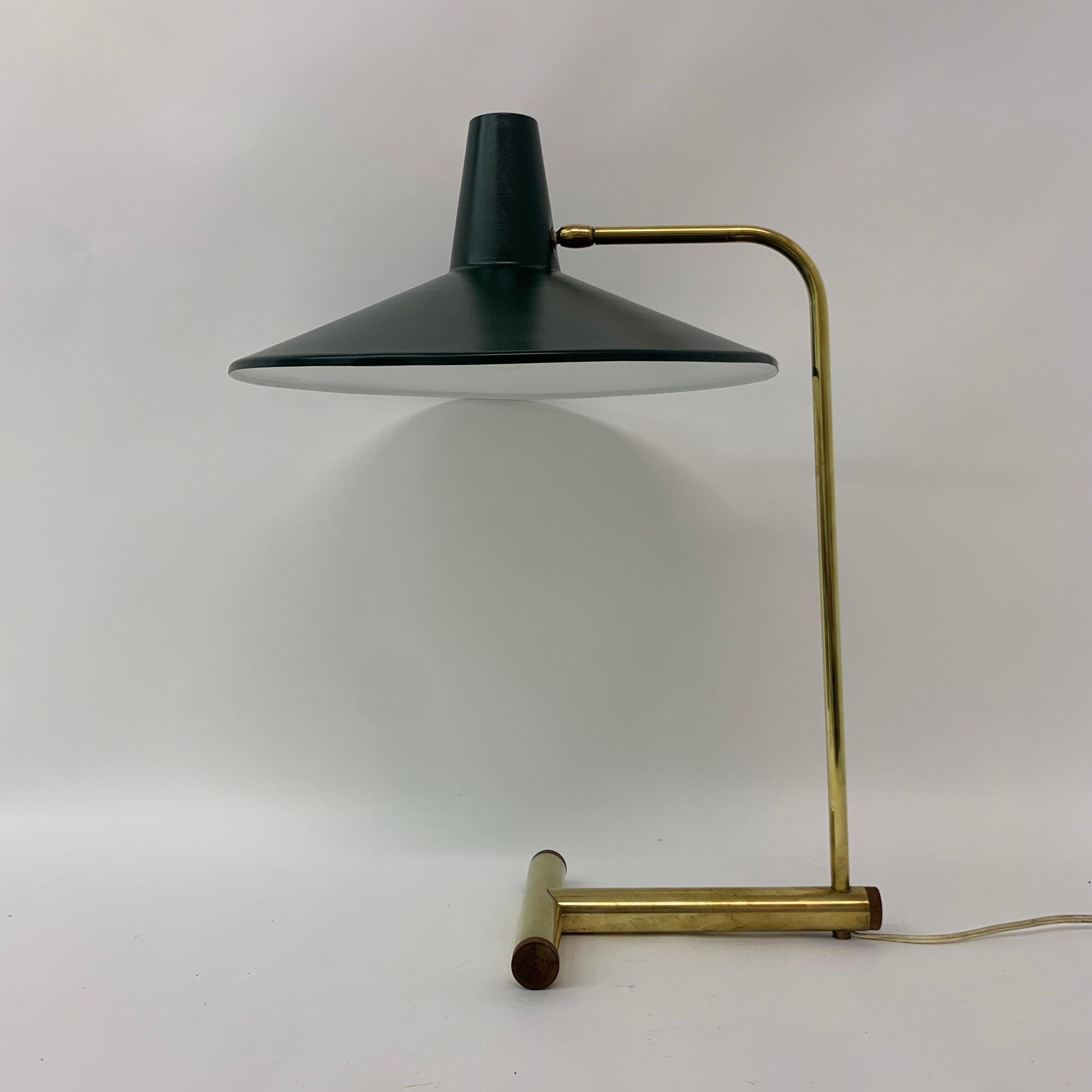 Rare Fifties Brass Table Lamp, 1950s For Sale 1