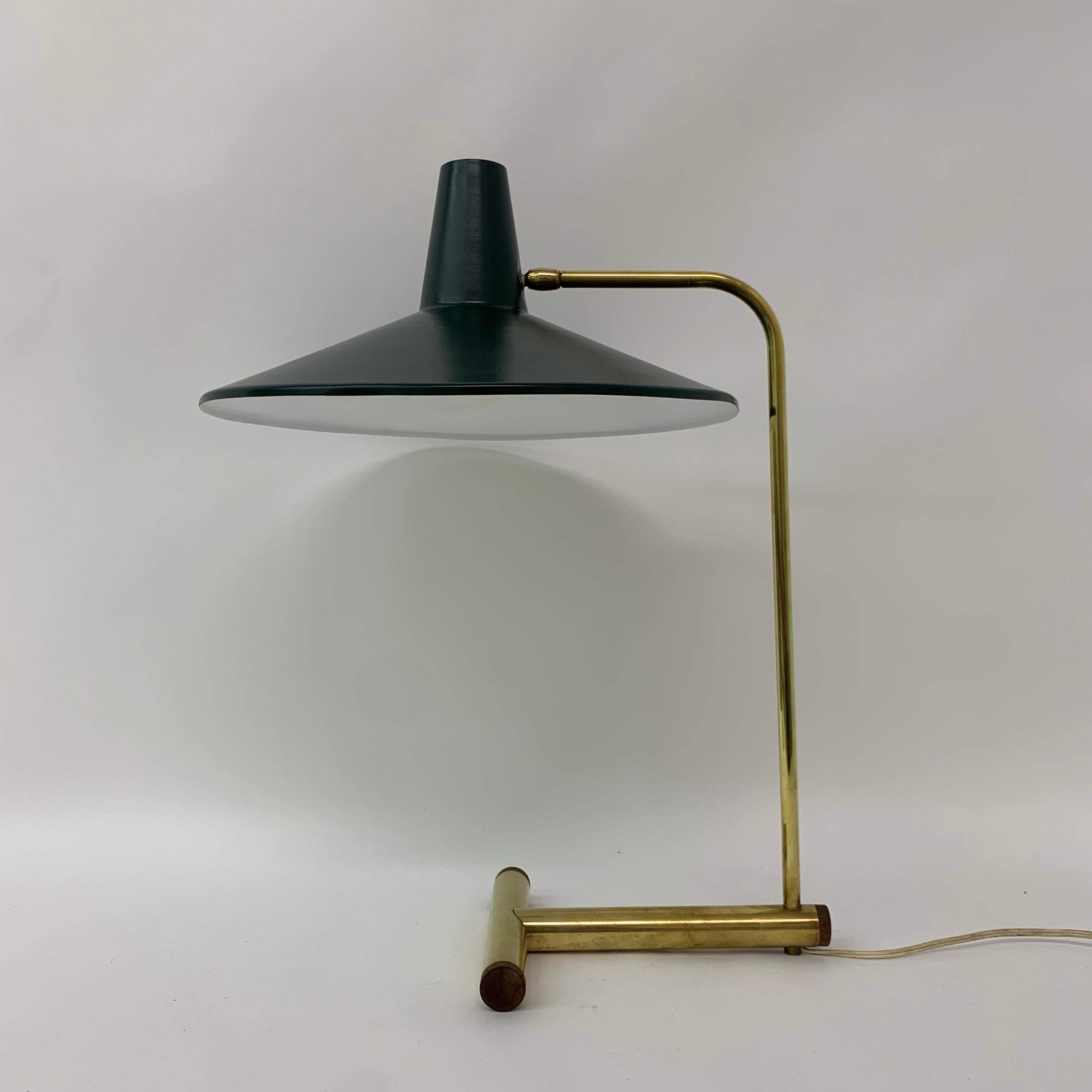 Rare Fifties Brass Table Lamp, 1950s For Sale 2