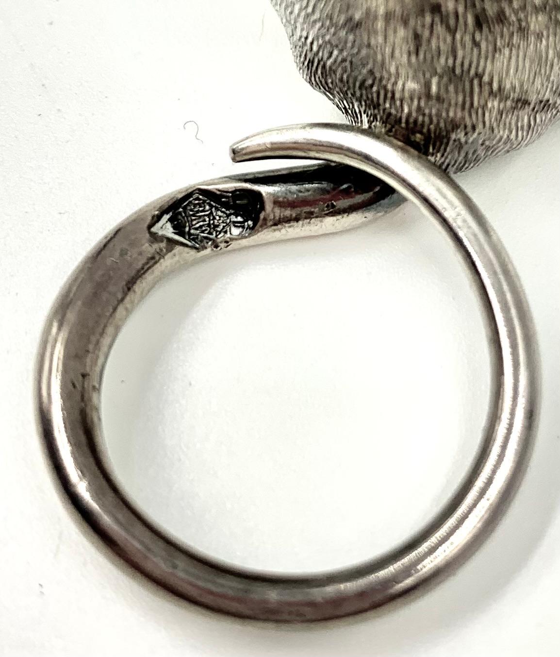 Rare Figural Antique English Sterling Silver Mouse with Ruby Eyes Snuff Box 1884 5