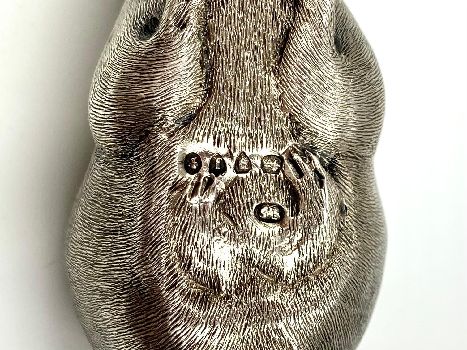 Rare Figural Antique English Sterling Silver Mouse with Ruby Eyes Snuff Box 1884 3