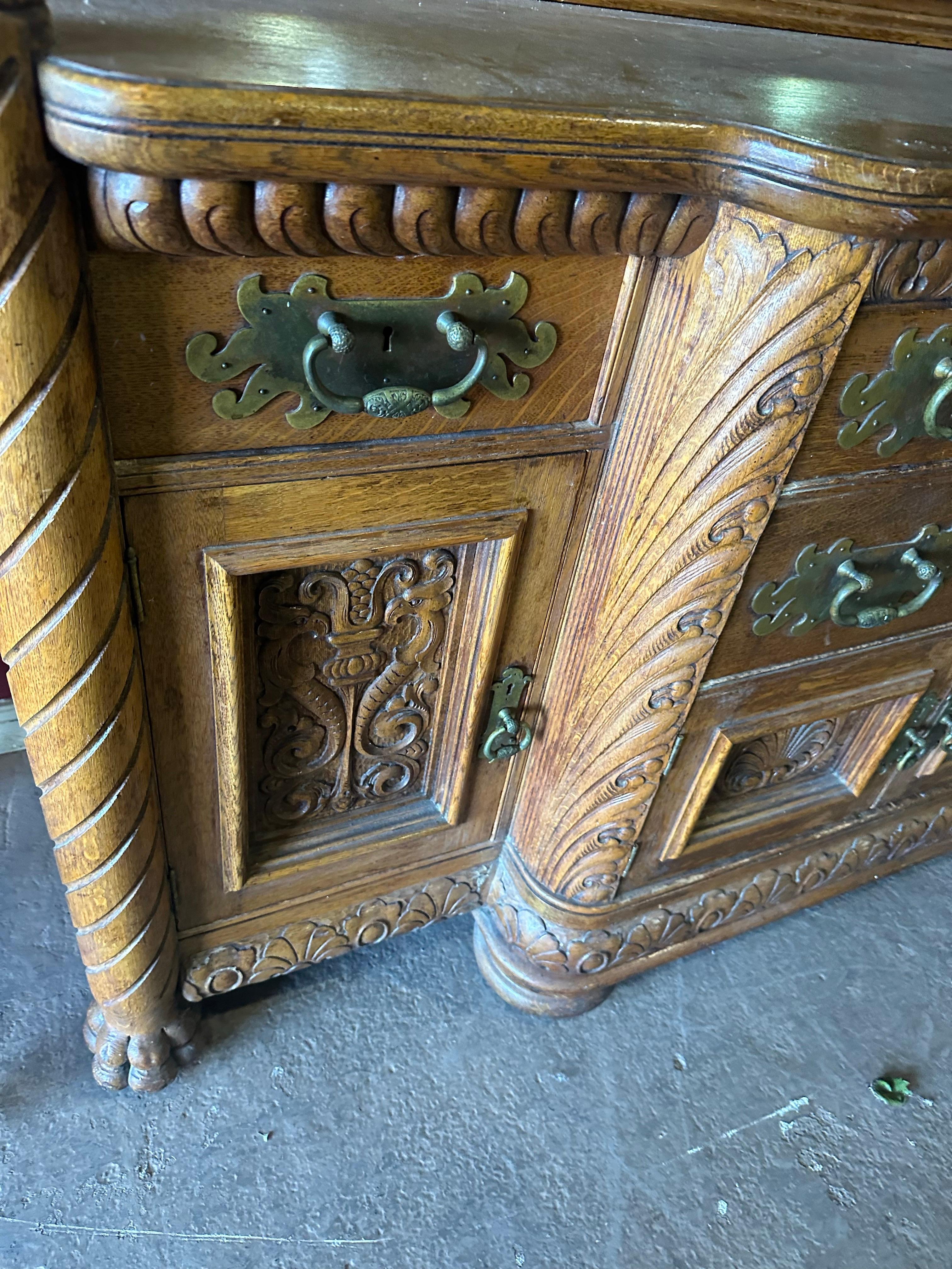 Rare Figural Quarter Sawn Tiger Oak Victorian Breakfront Backbar Sideboard 8