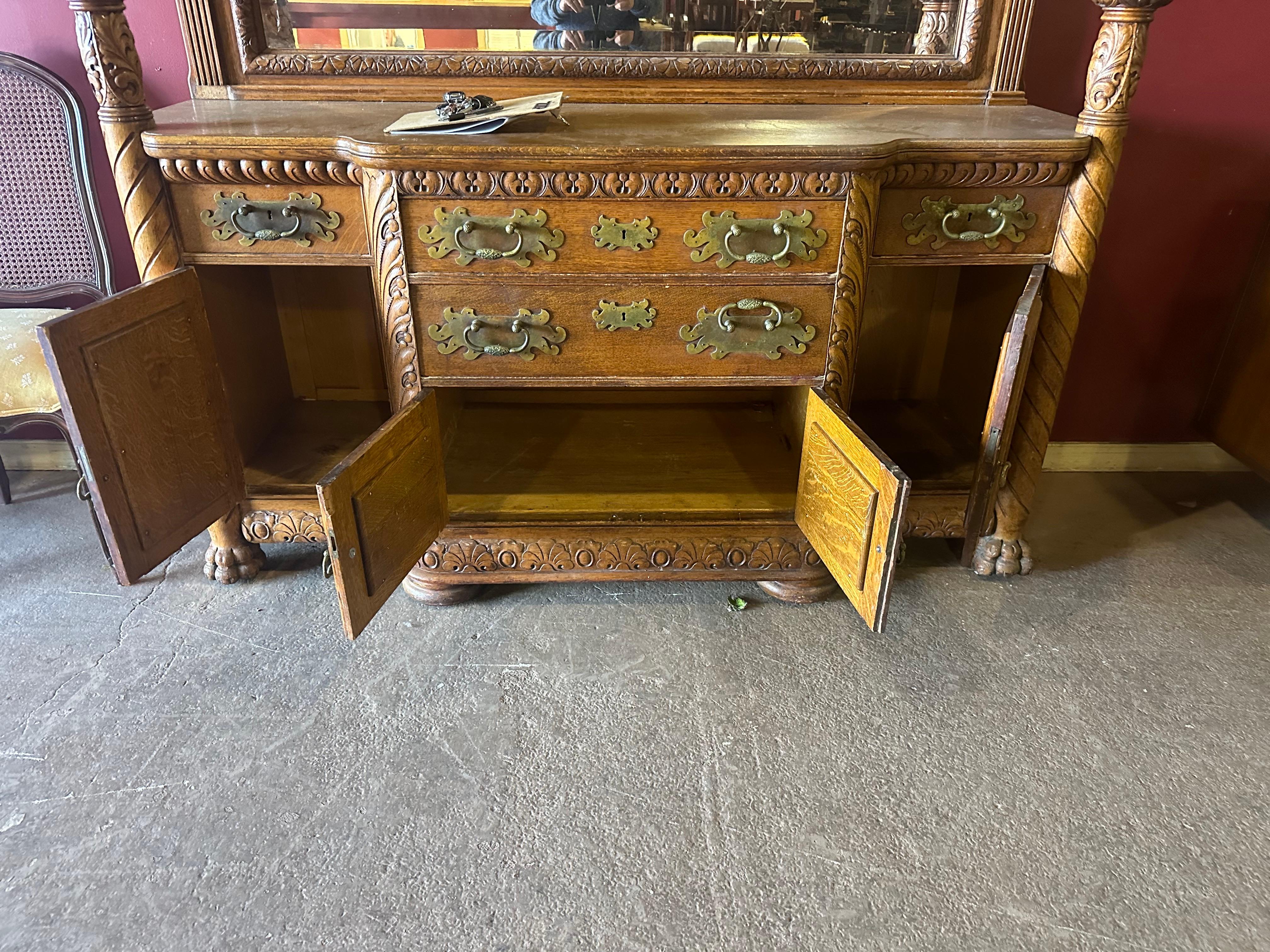 Rare Figural Quarter Sawn Tiger Oak Victorian Breakfront Backbar Sideboard In Good Condition In Swedesboro, NJ