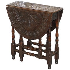 Rare Find Georgian Hand-Carved Gate Leg Small Occasional Side Table Folding