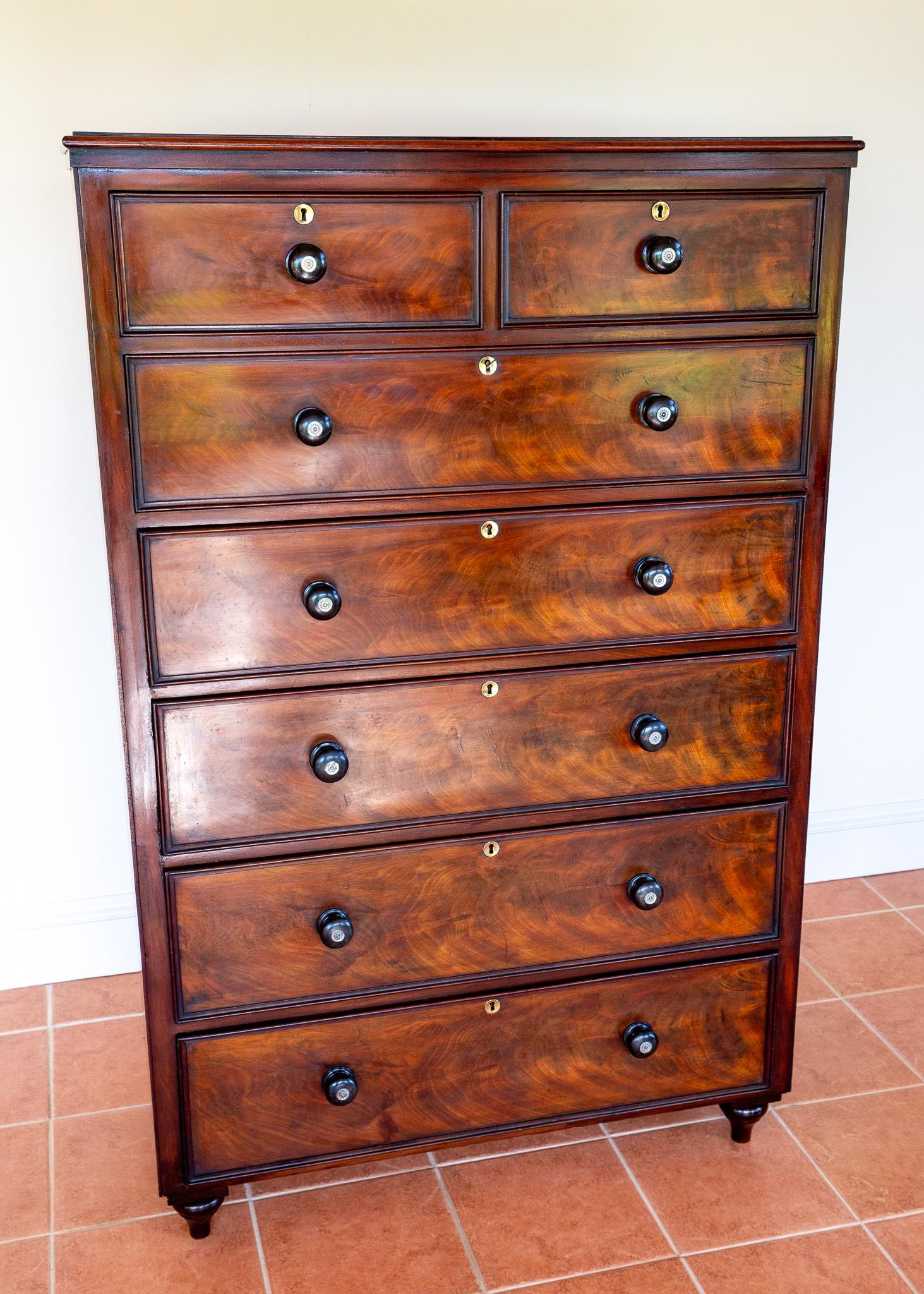 Rare Fine Tall Chest Of Drawers Flame Mahogany 19th Century Victorian 7 Drawers For Sale 6