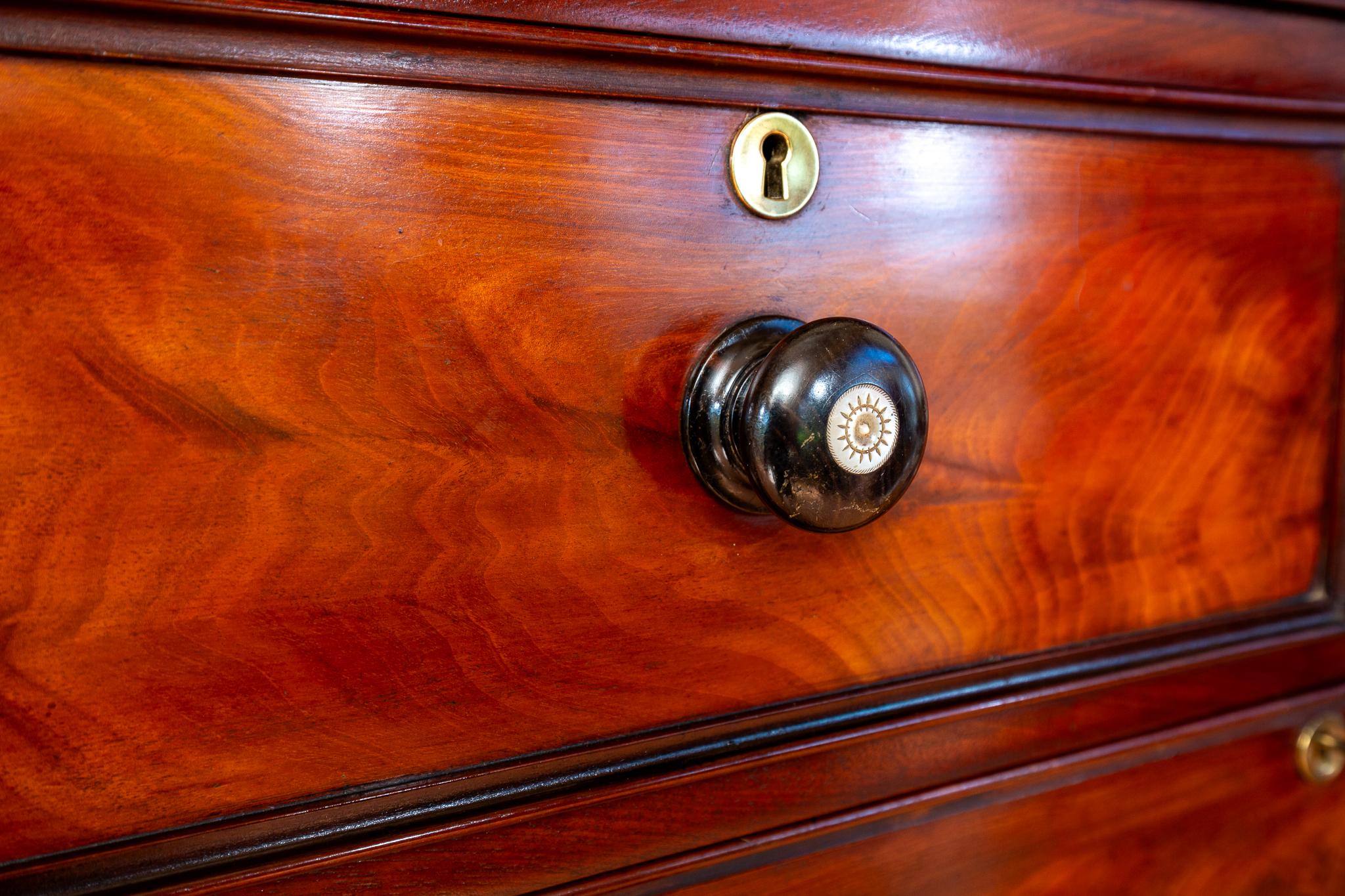 Rare Fine Tall Chest Of Drawers Flame Mahogany 19th Century Victorian 7 Drawers For Sale 9