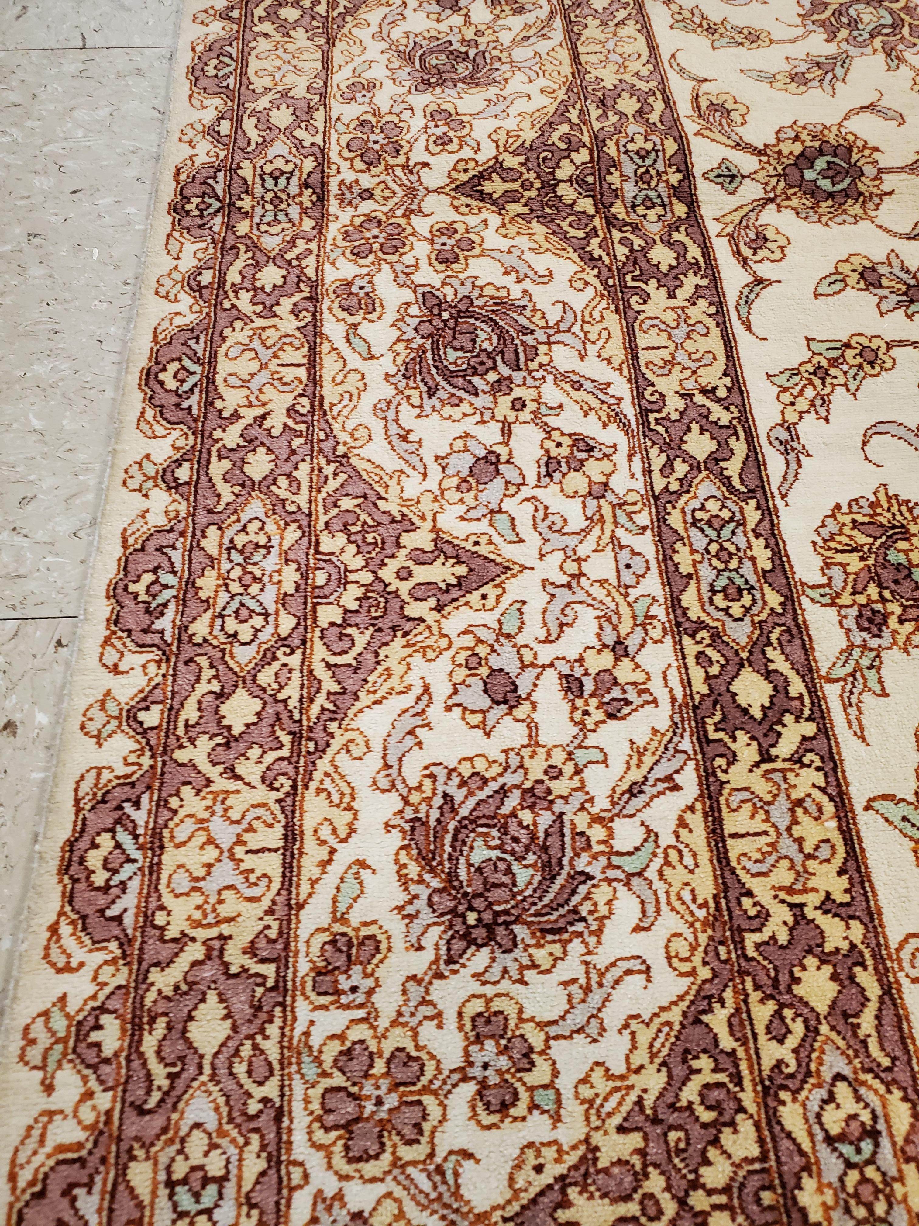 Rare Finely Woven Persian Silk Qum, Handmade Oriental Rug, Soft Ivory For Sale 5