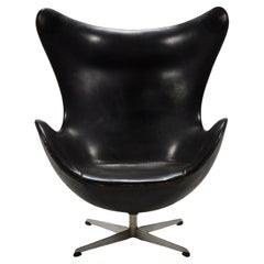 Rare First Generation Egg Chair by Arne Jacobsen
