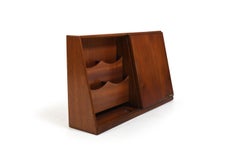 Rara mesa de retrete flexible de Søren Willadsen 1948