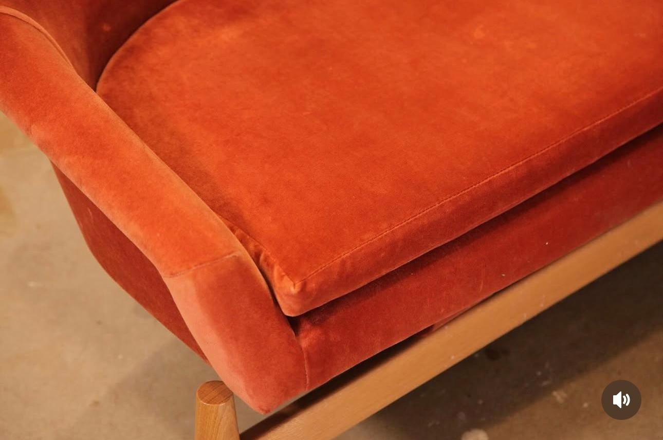 Seltene schwimmende Gondel Sofa /Sofa von Jan Kuypers im Zustand „Gut“ im Angebot in Buffalo, NY
