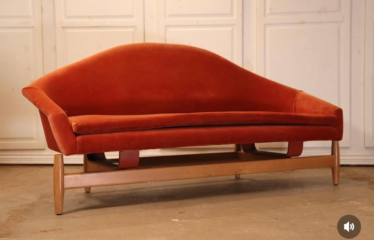 Seltene schwimmende Gondel Sofa /Sofa von Jan Kuypers (Stoff) im Angebot