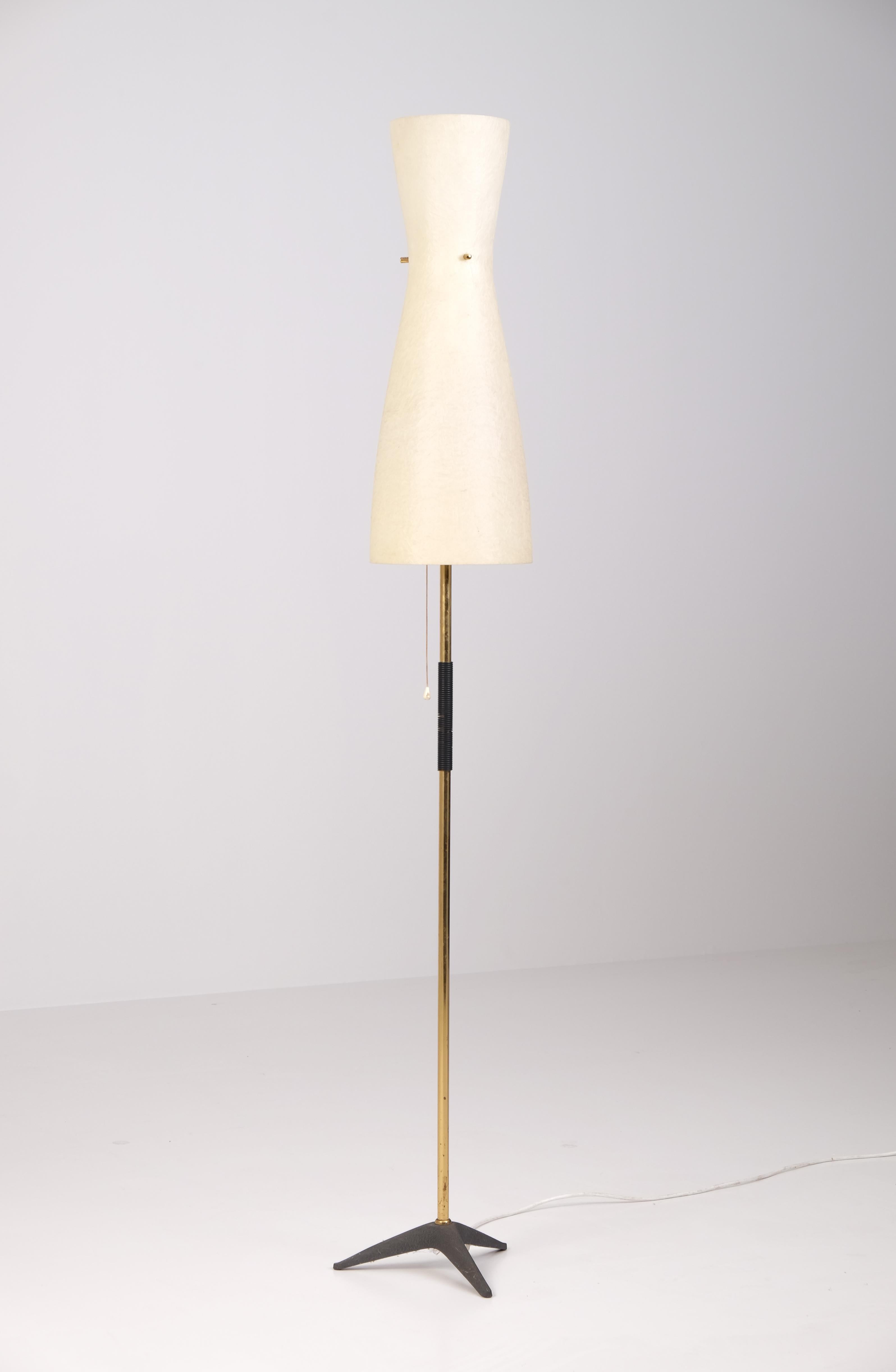 Rare Floor Lamp, 1950s In Good Condition For Sale In Stockholm, SE