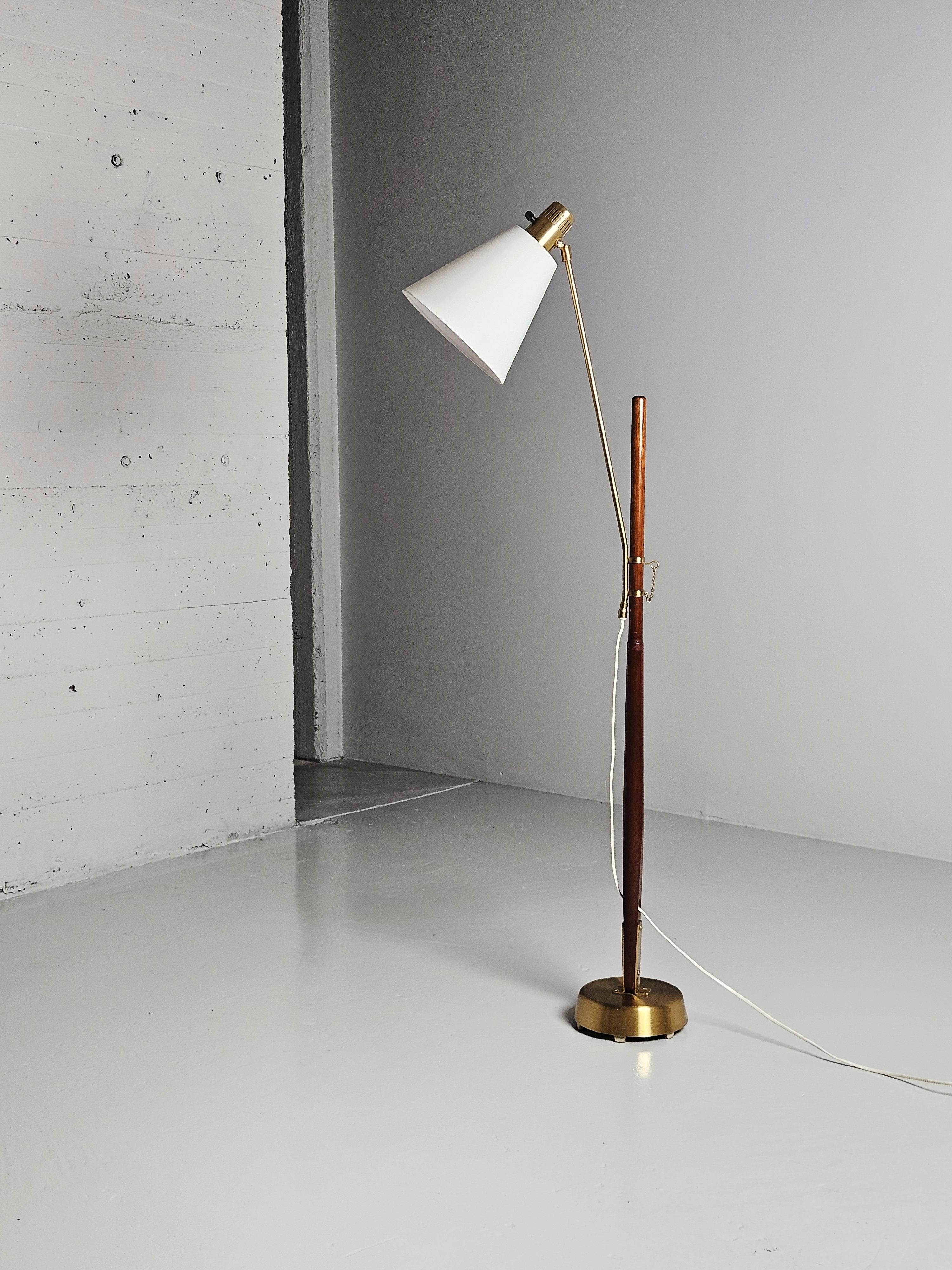 Rare floor lamp '539' by Hans Bergström for Ateljé Lyktan, Sweden, 1950s For Sale 4