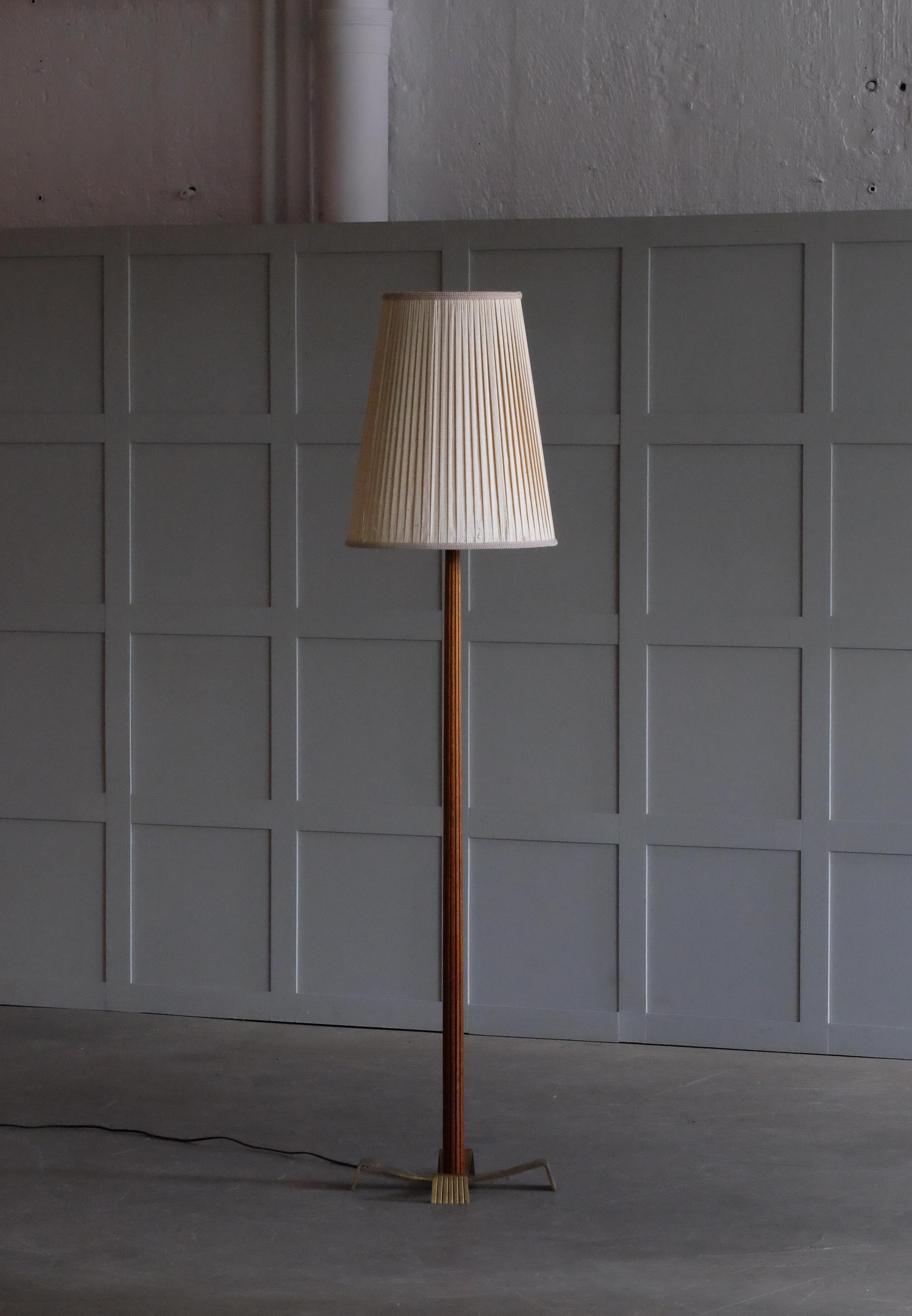 Rare Floor Lamp by Hans Bergström, Ateljé Lyktan, 1940s For Sale 1