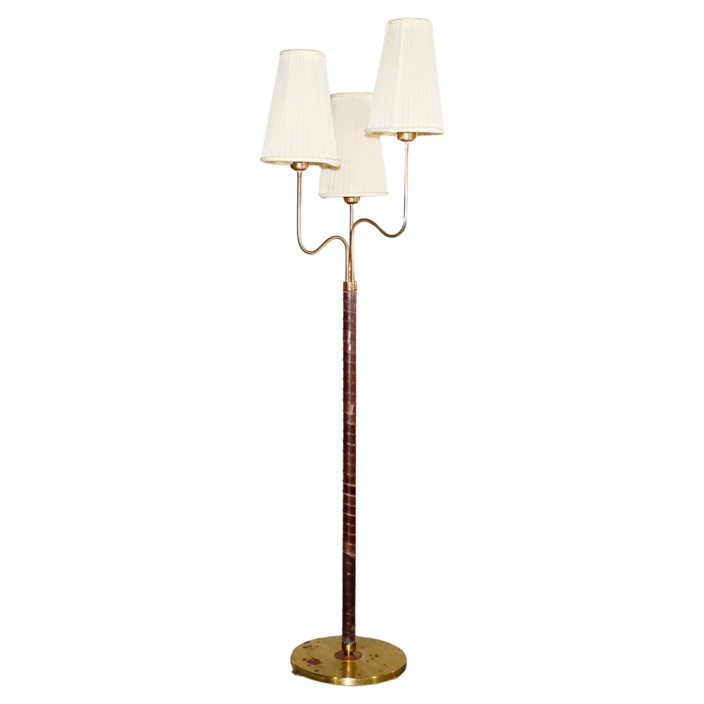 Rare lampadaire des années 1946 par Hans Bergström pour ASEA en vente
