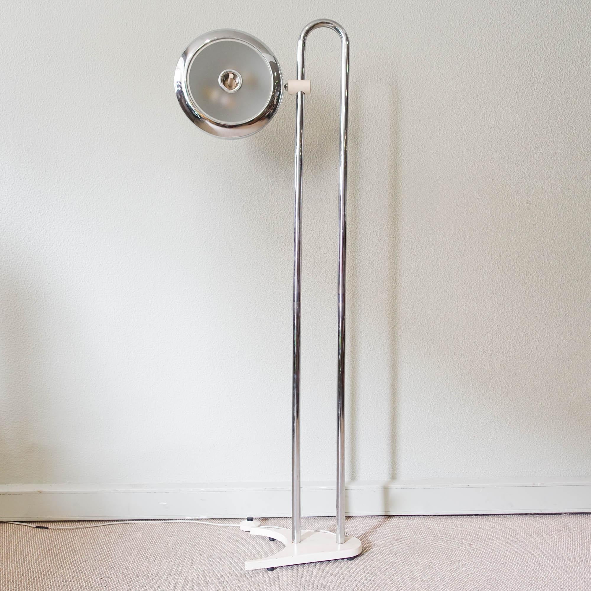 Late 20th Century Rare Floor Lamp by Luis Perez de la Oliva for Grin Luz, 1970's For Sale