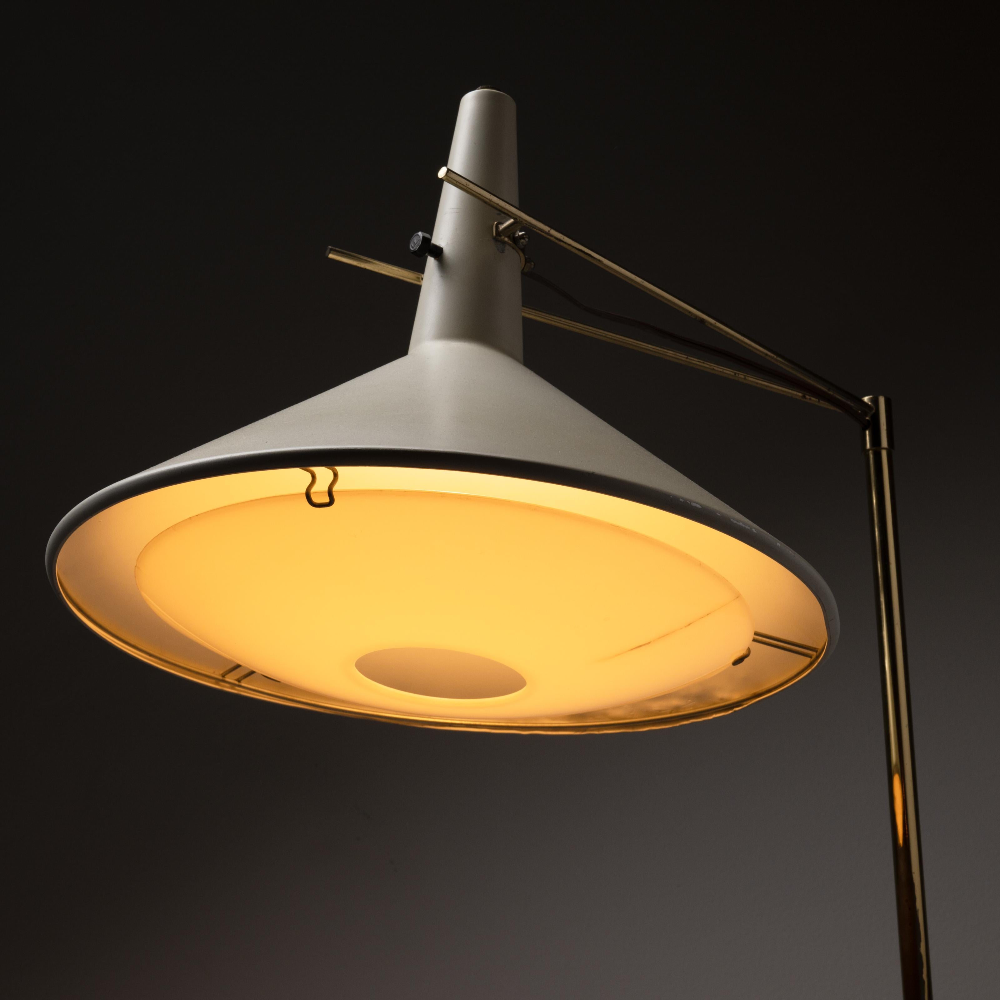 Mid-20th Century Rare Floor Lamp by Paul McCobb