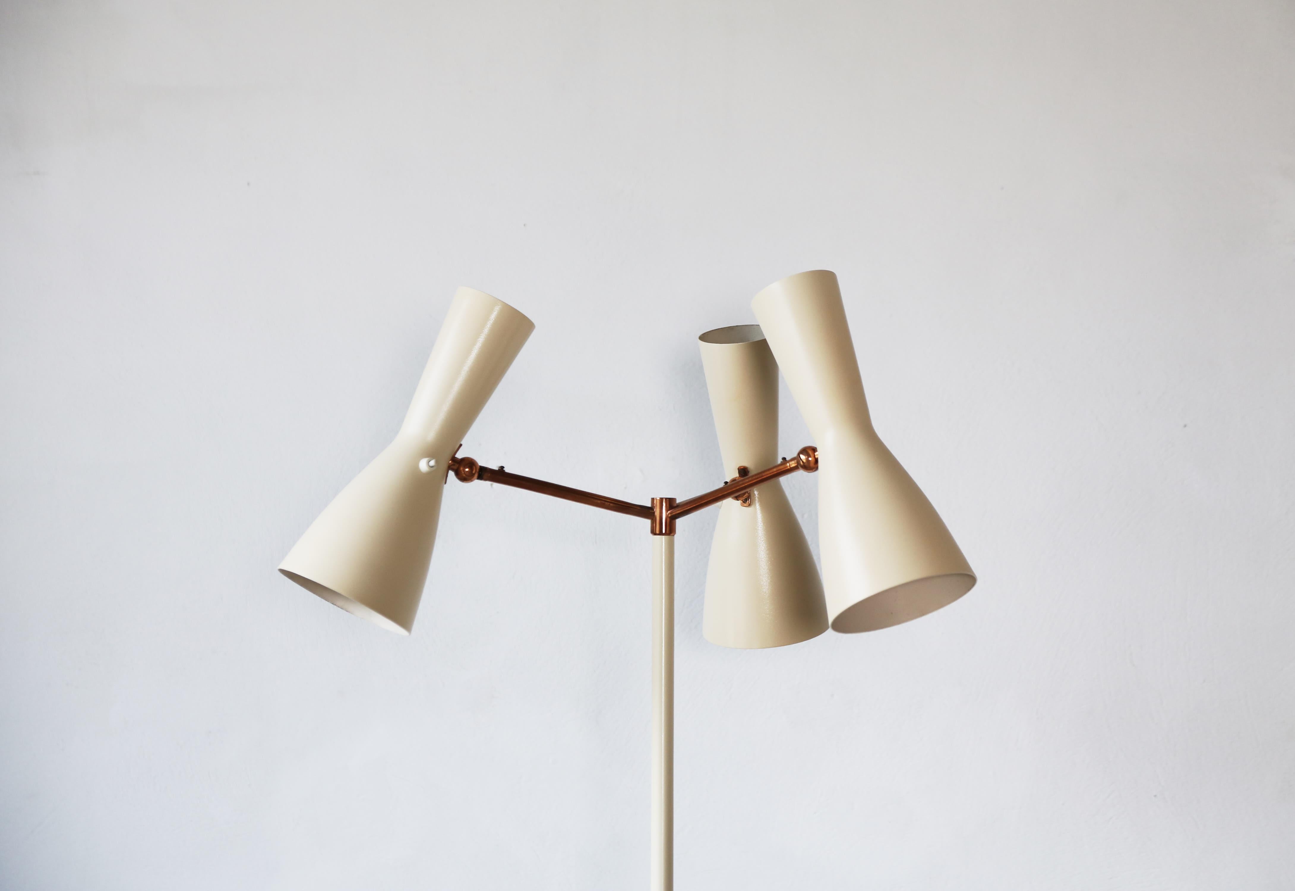 Mid-Century Modern Rare Floor Lamp, Lumen, Italy, 1960s For Sale