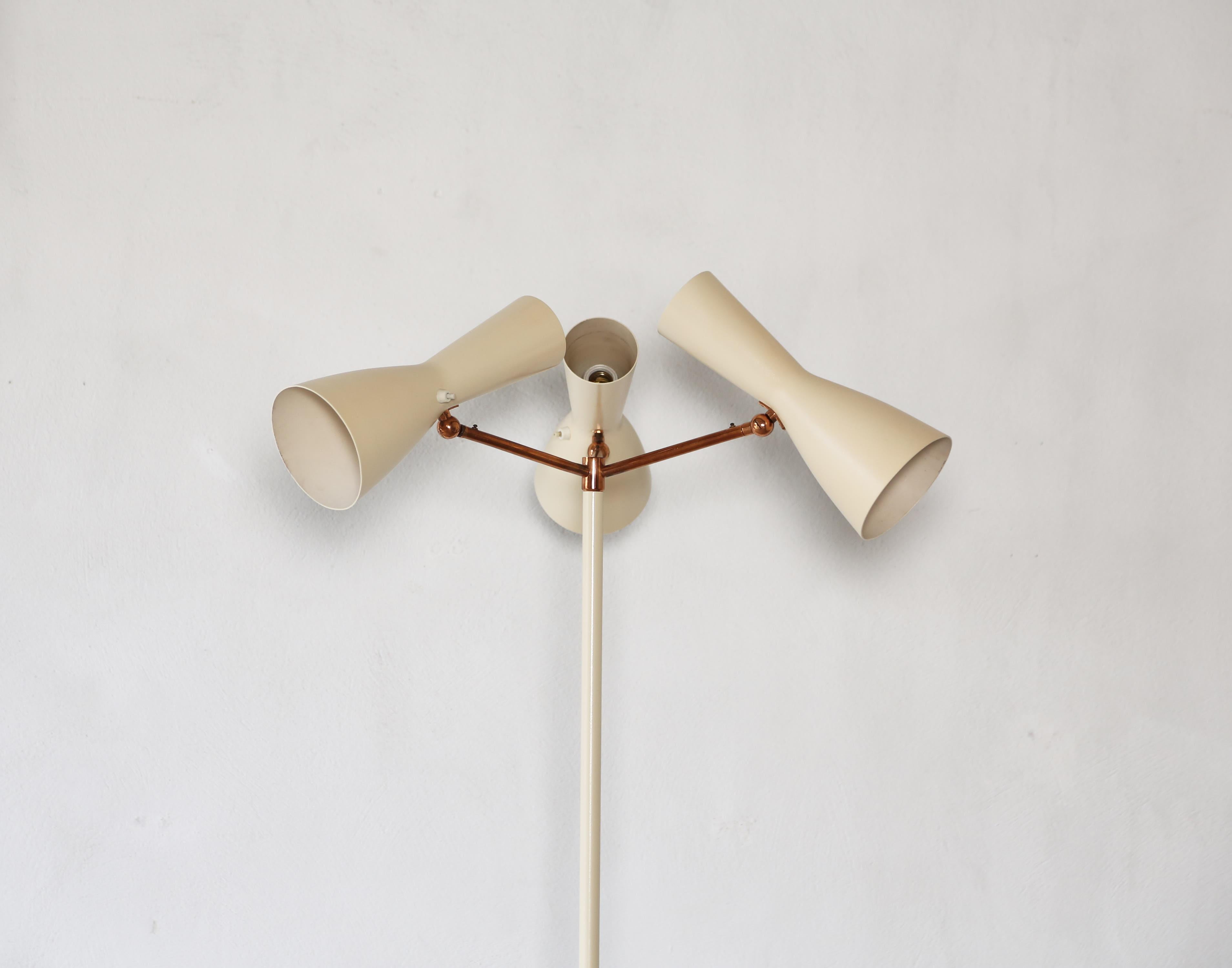 Rare Floor Lamp, Lumen, Italy, 1960s For Sale 2