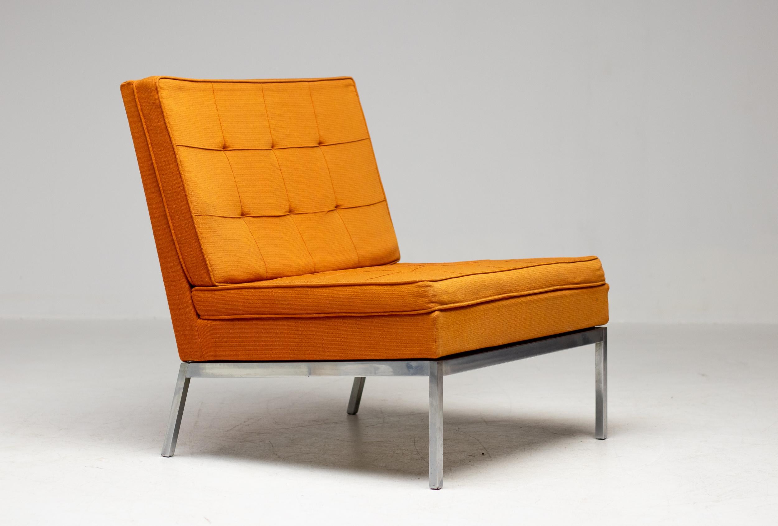 Rare Florence Knoll Model 65 Slipper Lounge Chair, 1956 For Sale 5