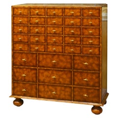 Rare coffre de collection à plusieurs tiroirs de style florentin Maitland-Smith recouvert de cuir